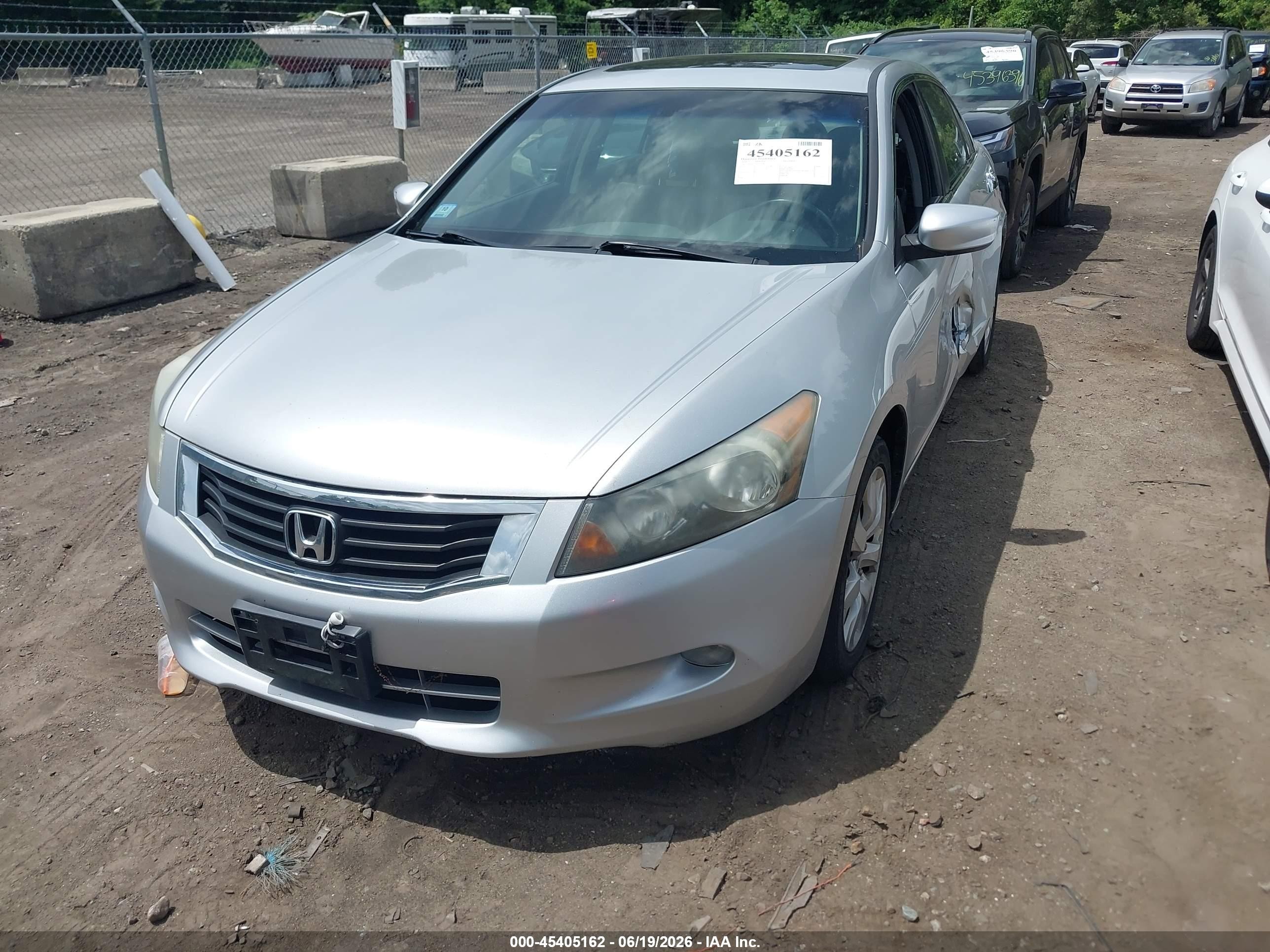 2010 Honda Accord 3.5 Ex-l Silver vin: 1HGCP3F86AA010827