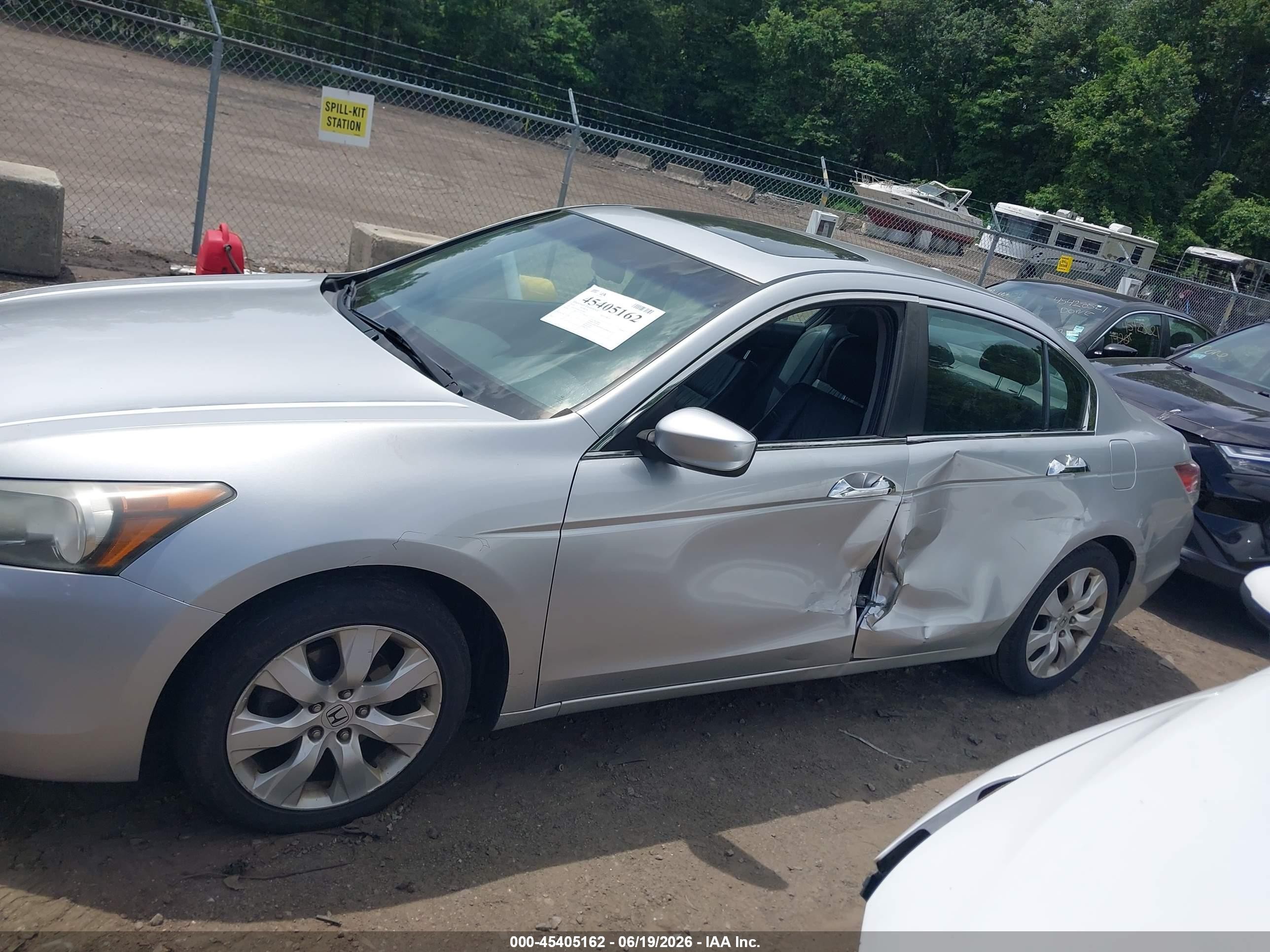 2010 Honda Accord 3.5 Ex-l Silver vin: 1HGCP3F86AA010827