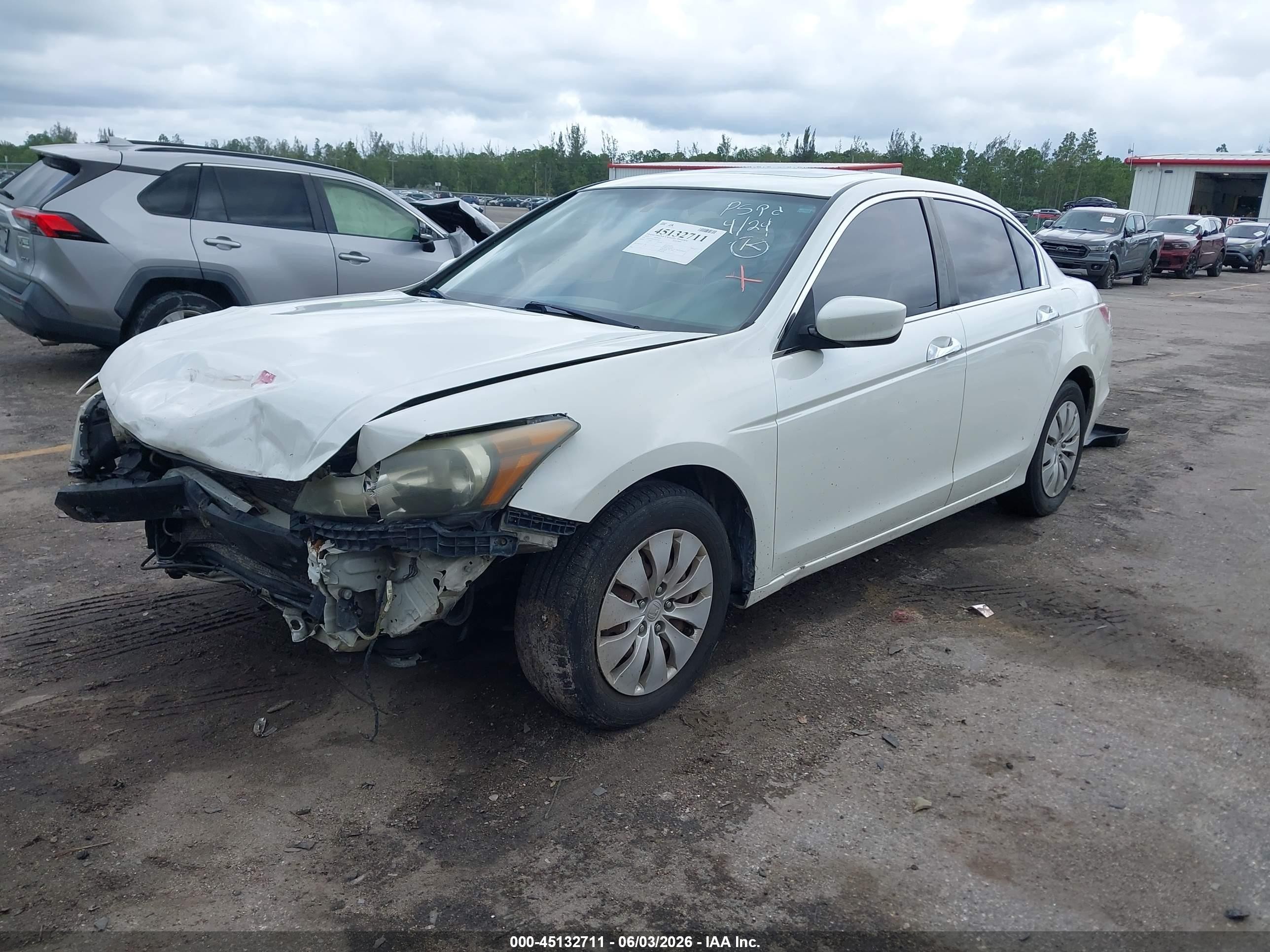 2010 Honda Accord 3.5 Ex-l White vin: 1HGCP3F86AA011900