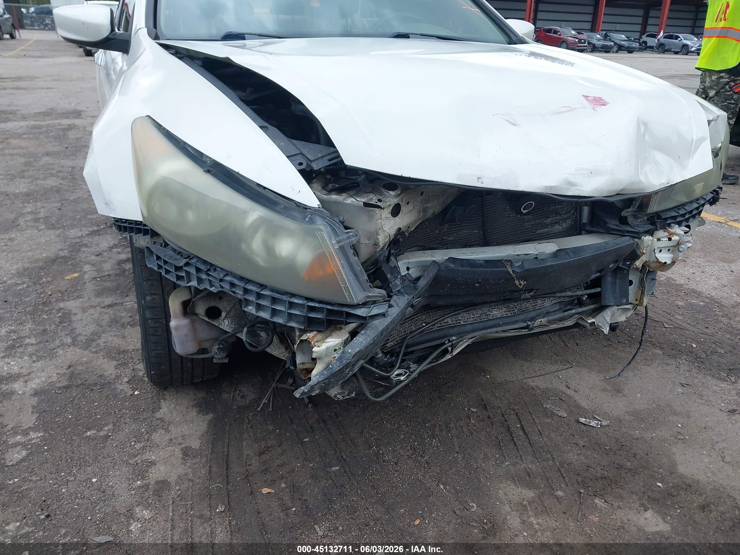 2010 Honda Accord 3.5 Ex-l White vin: 1HGCP3F86AA011900