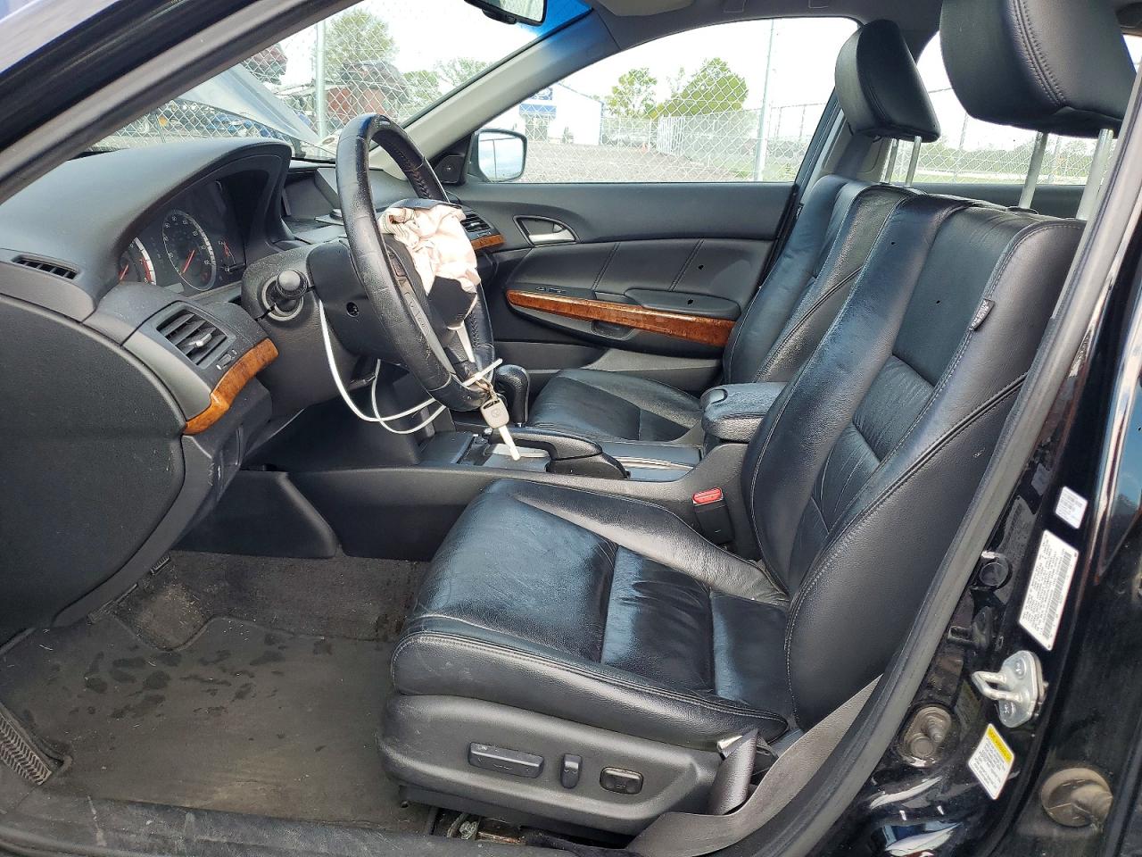 2011 Honda Accord Exl Black vin: 1HGCP3F86BA002602