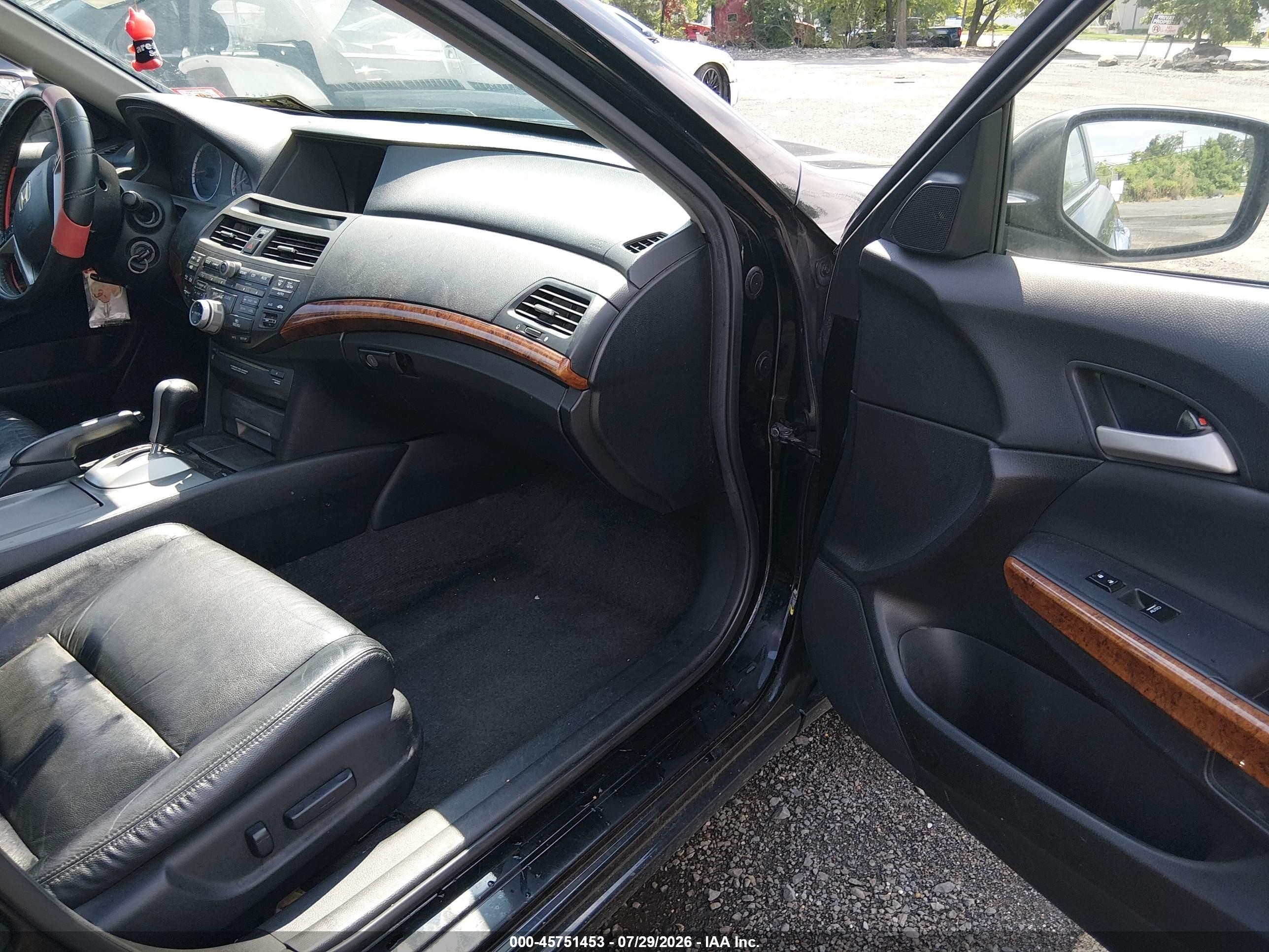 2011 Honda Accord 3.5 Ex-l Черный vin: 1HGCP3F86BA007735