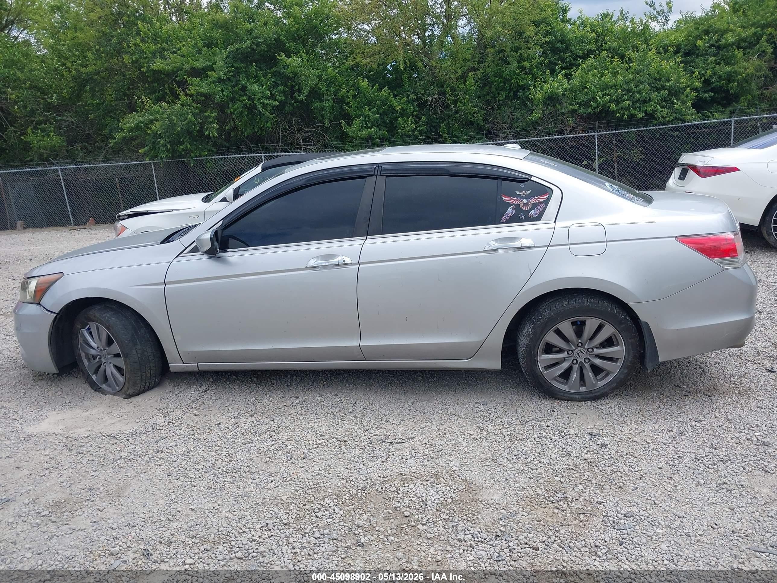 2011 Honda Accord 3.5 Ex-l Silver vin: 1HGCP3F86BA021165