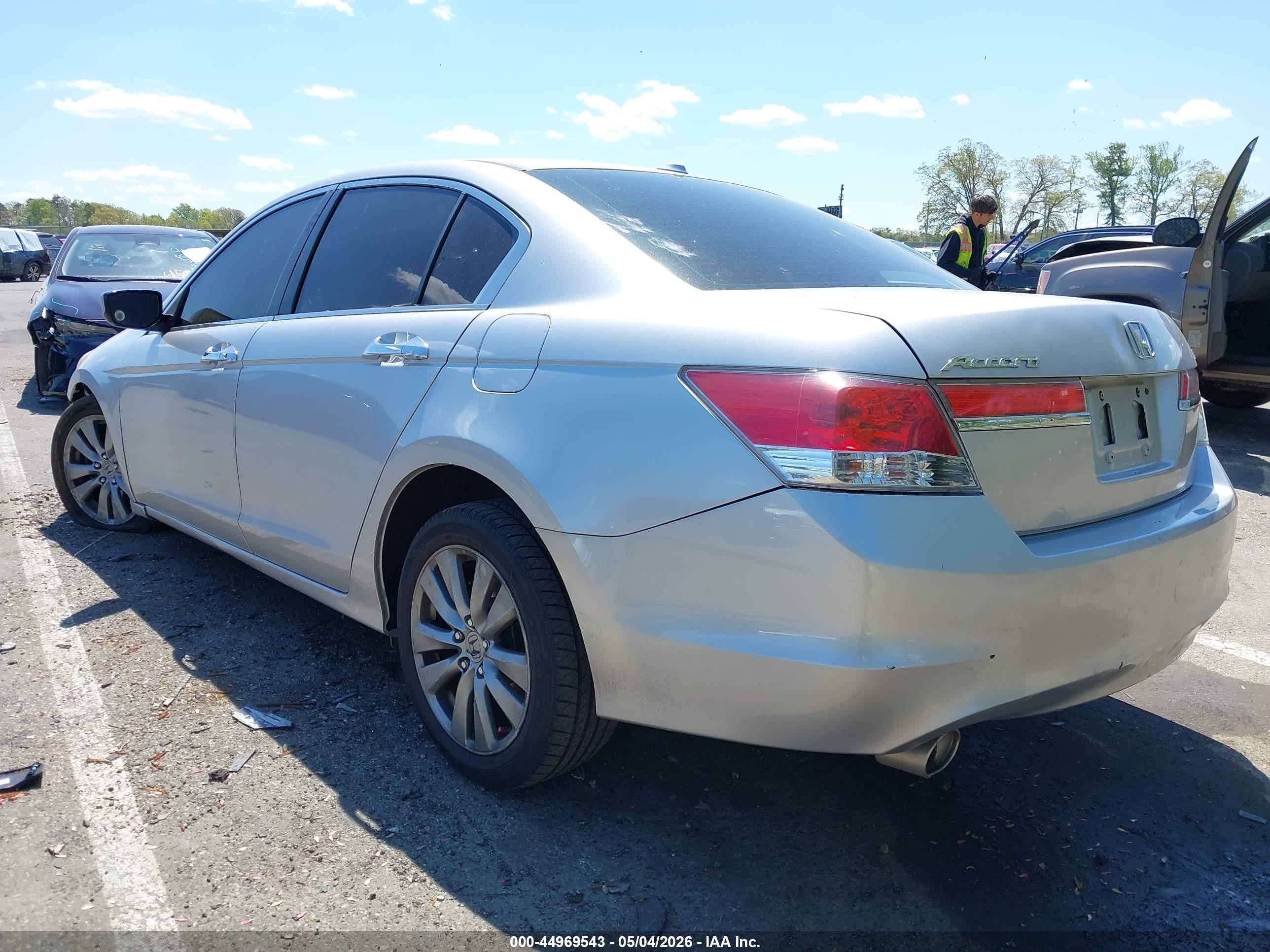 2012 Honda Accord 3.5 Ex-l Silver vin: 1HGCP3F86CA008238