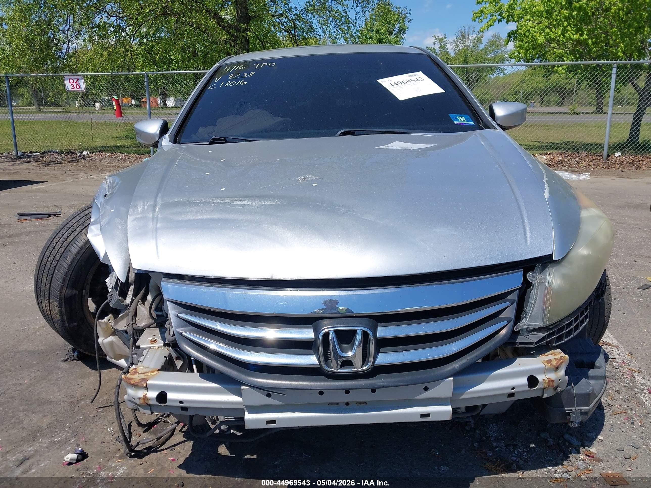 2012 Honda Accord 3.5 Ex-l Silver vin: 1HGCP3F86CA008238