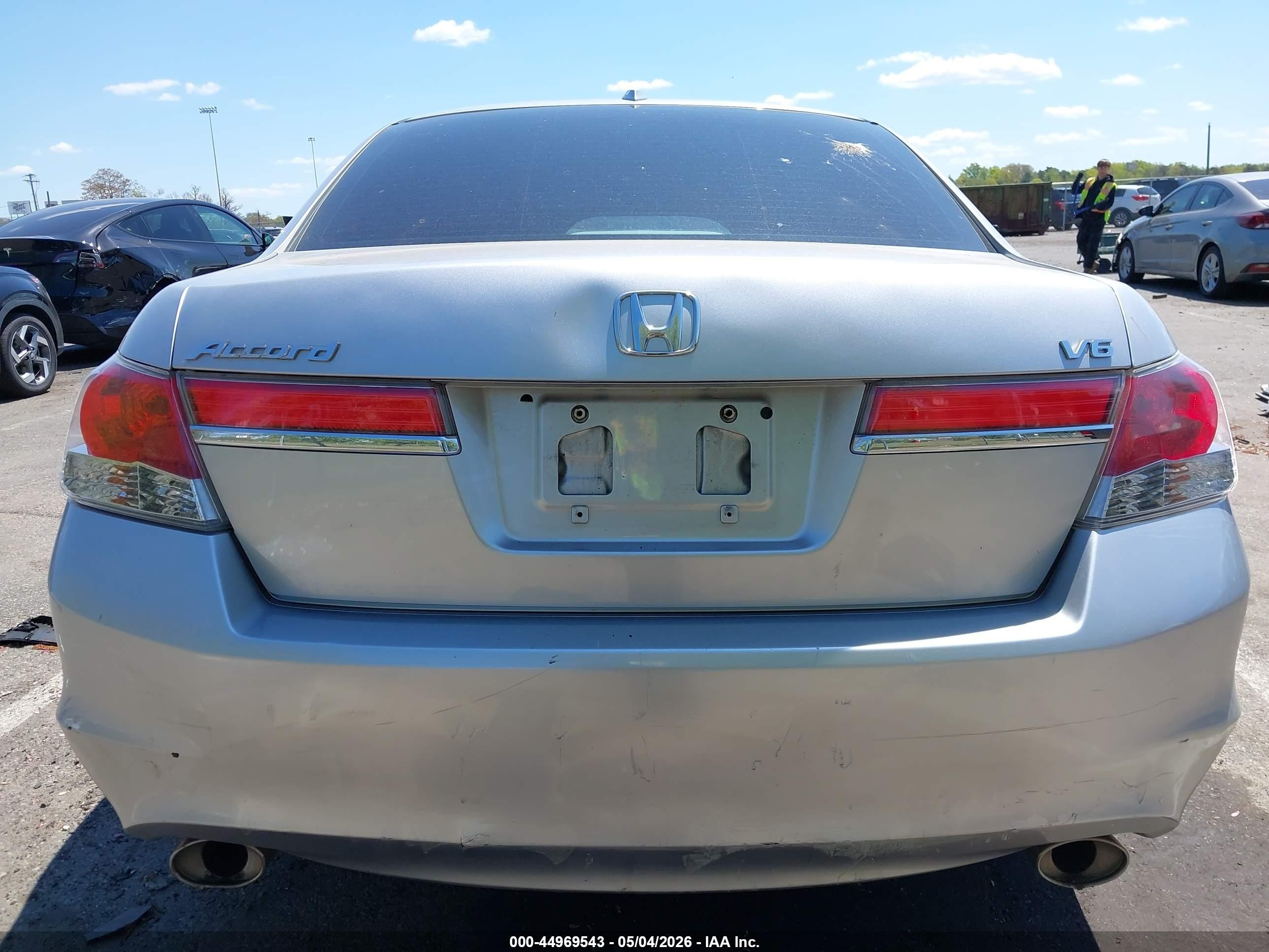 2012 Honda Accord 3.5 Ex-l Silver vin: 1HGCP3F86CA008238