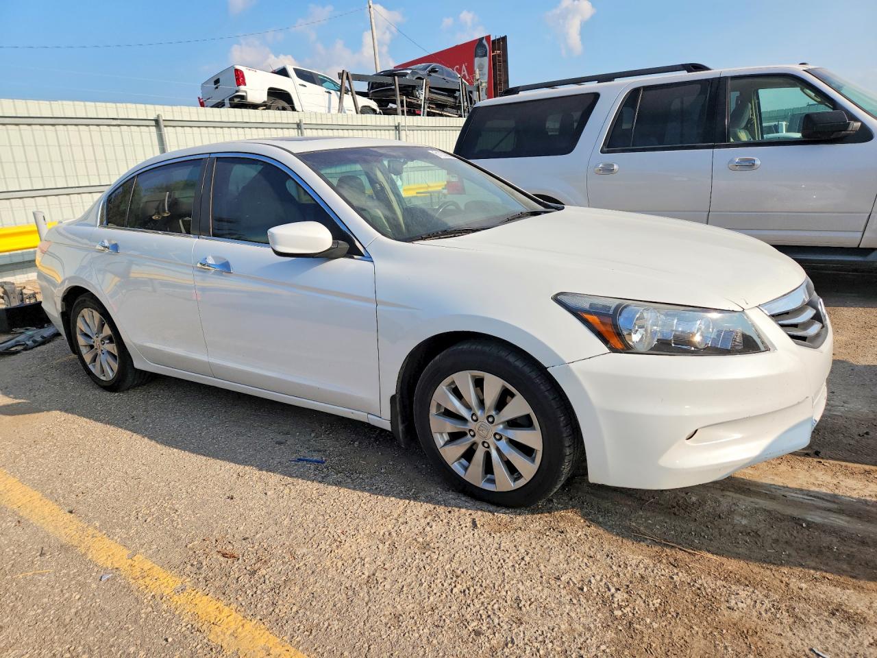 2012 Honda Accord Exl White vin: 1HGCP3F86CA008353