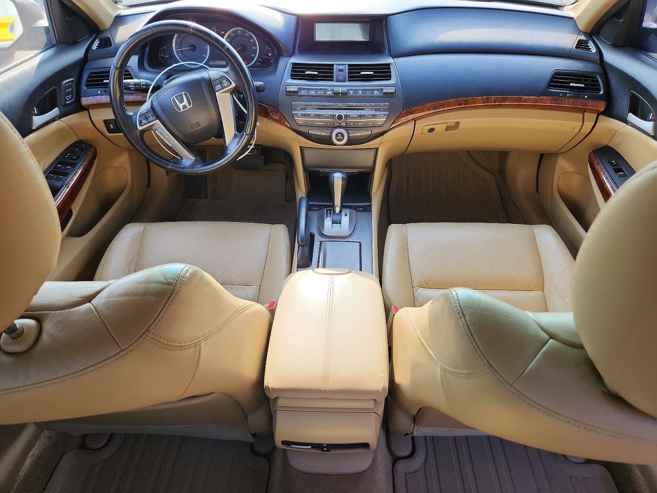2012 Honda Accord Exl White vin: 1HGCP3F86CA008353