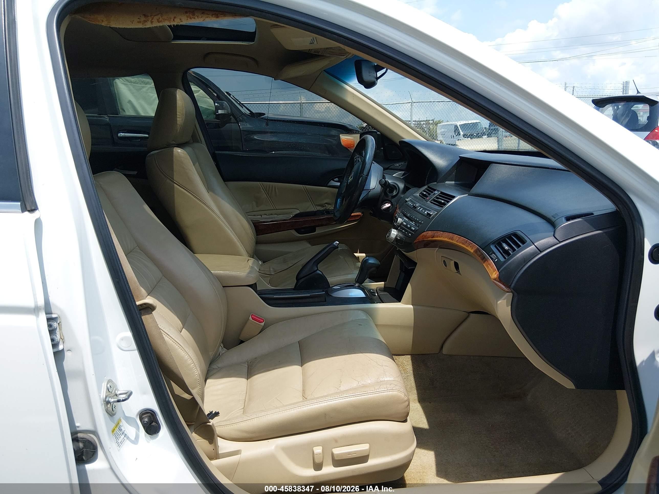 2012 Honda Accord 3.5 Ex-l White vin: 1HGCP3F86CA018588