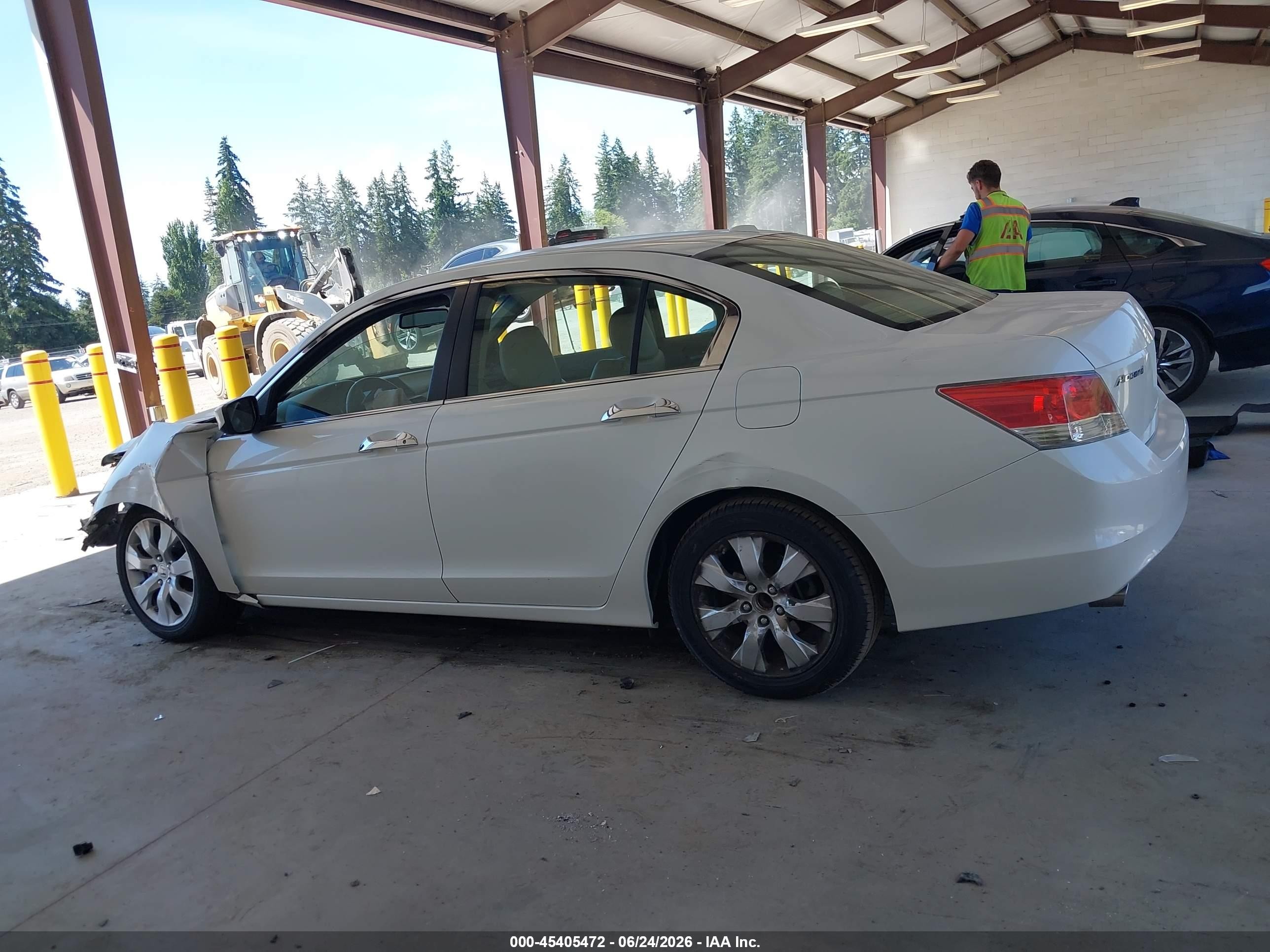 2010 Honda Accord 3.5 Ex-l White vin: 1HGCP3F87AA002509