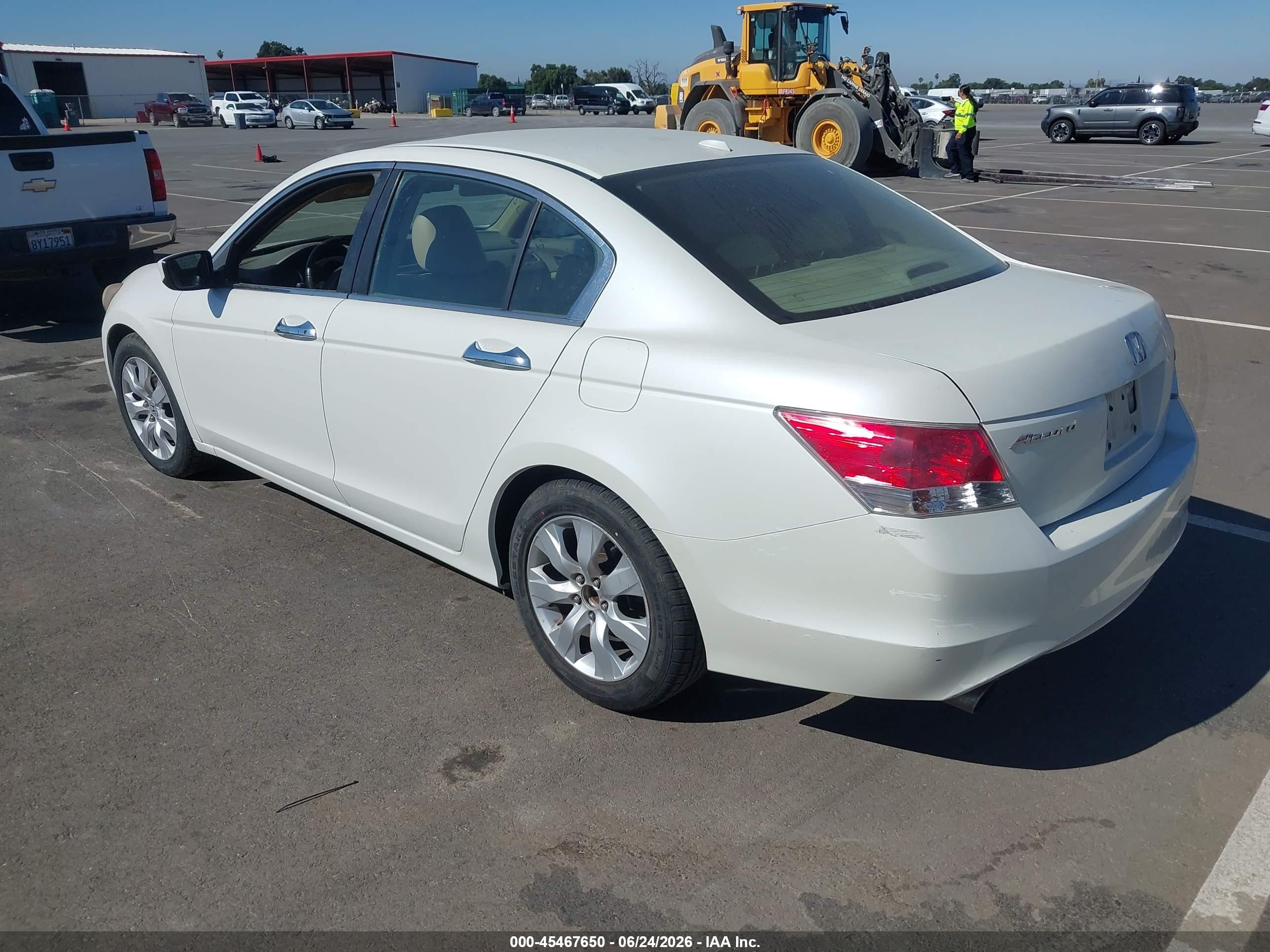 2010 Honda Accord 3.5 Ex-l White vin: 1HGCP3F87AA013218