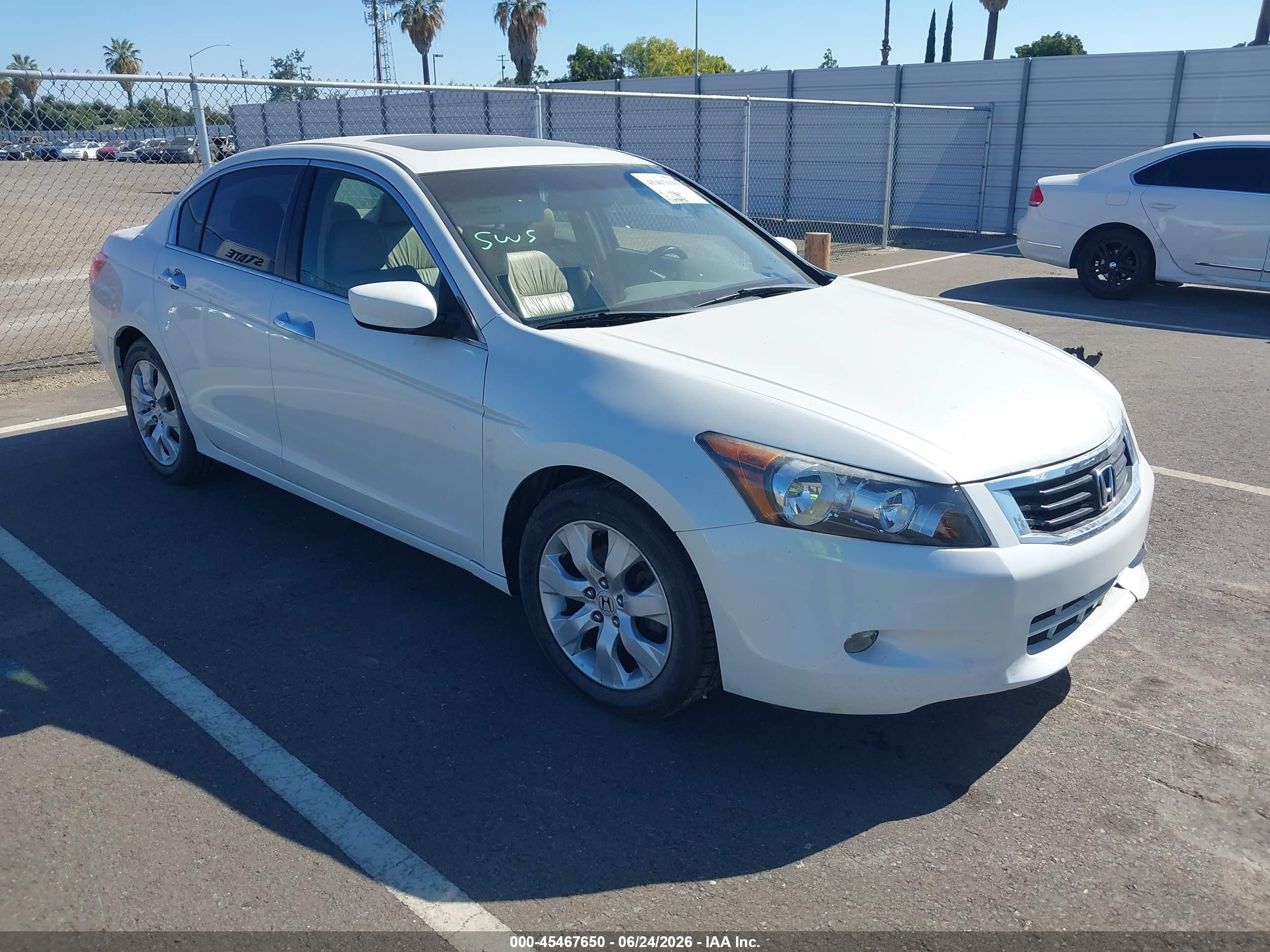 2010 Honda Accord 3.5 Ex-l White vin: 1HGCP3F87AA013218