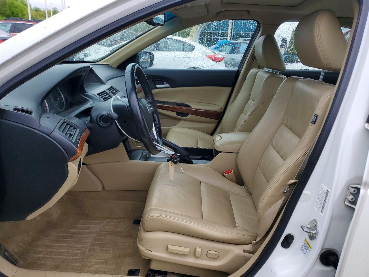 2011 Honda Accord Exl White vin: 1HGCP3F87BA004861