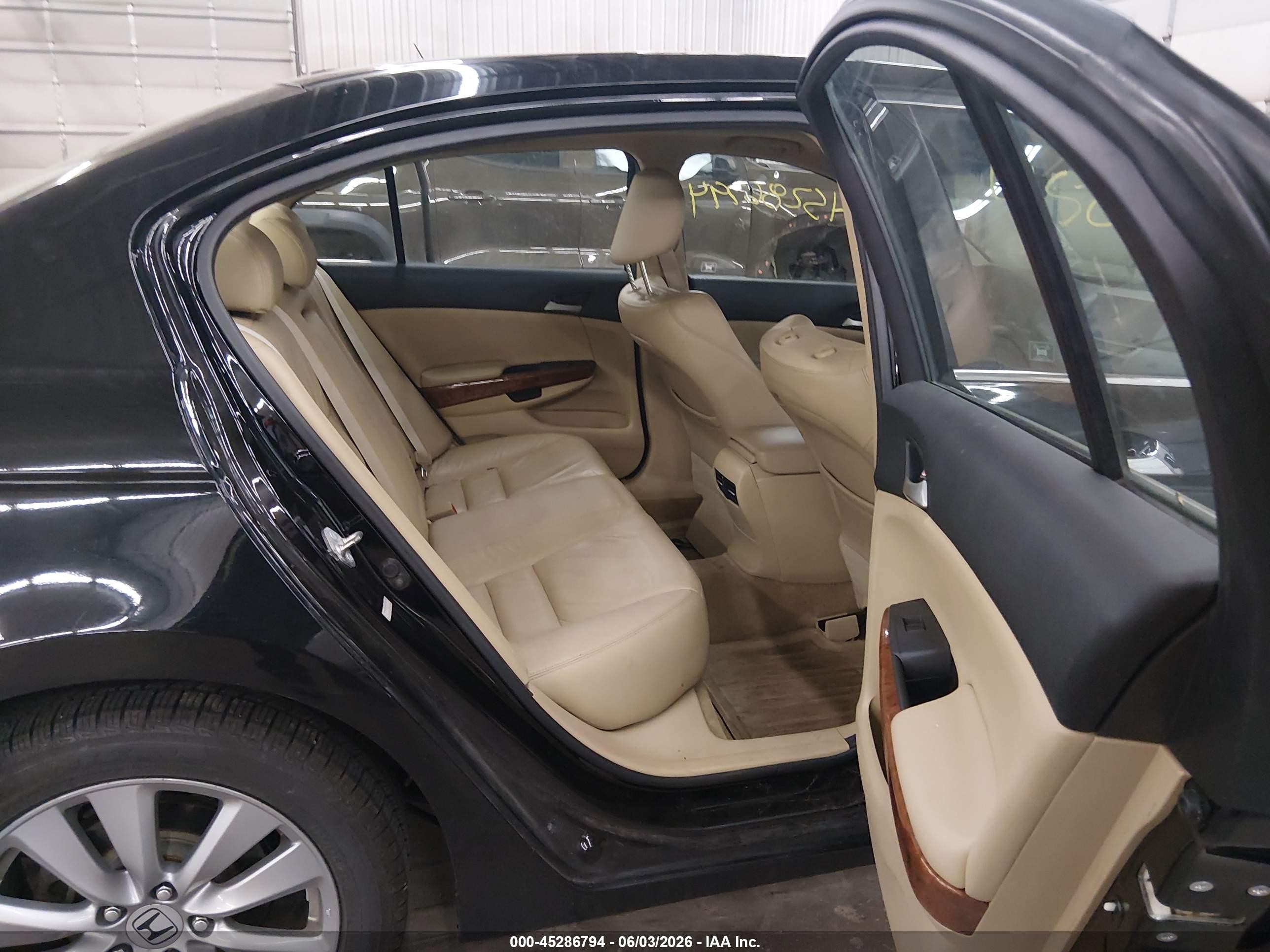 2011 Honda Accord 3.5 Ex-l Black vin: 1HGCP3F87BA029422