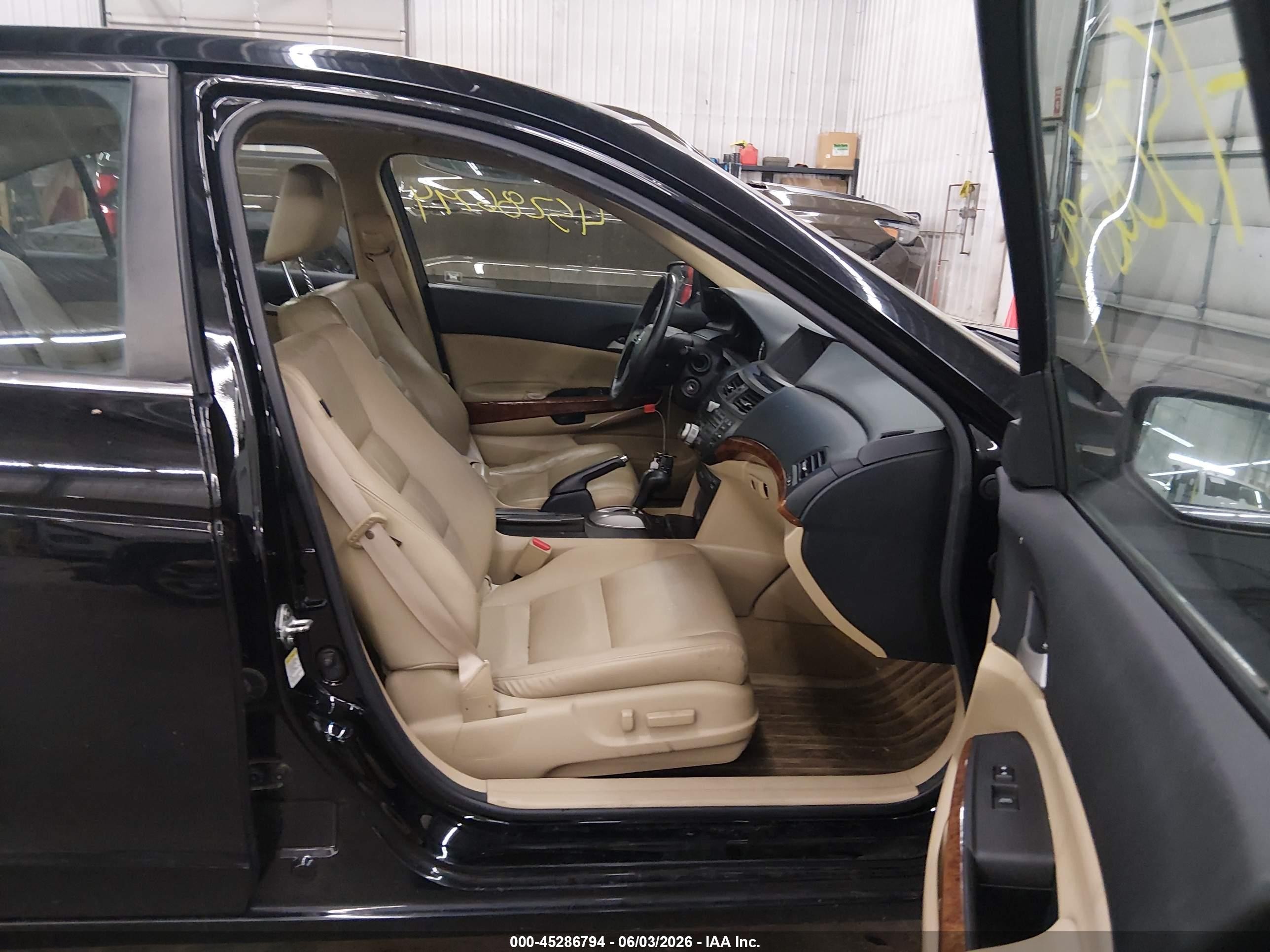 2011 Honda Accord 3.5 Ex-l Black vin: 1HGCP3F87BA029422