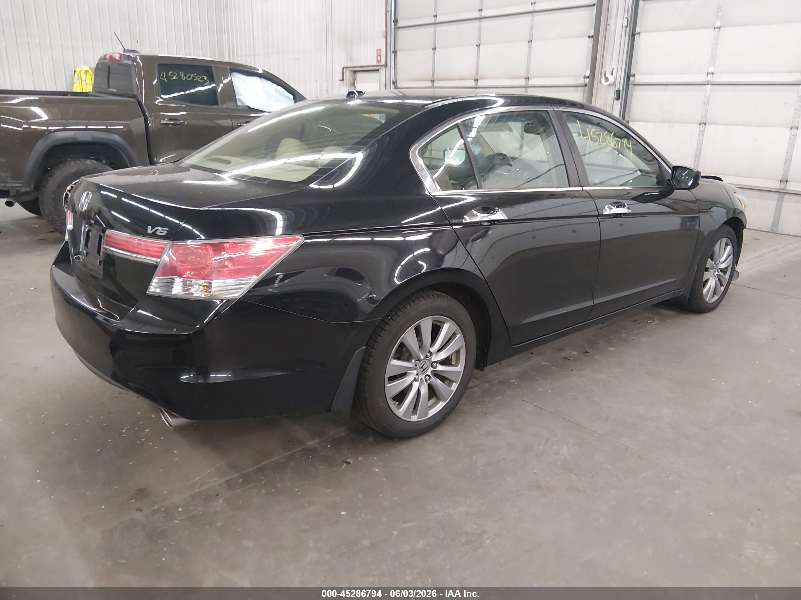 2011 Honda Accord 3.5 Ex-l Black vin: 1HGCP3F87BA029422