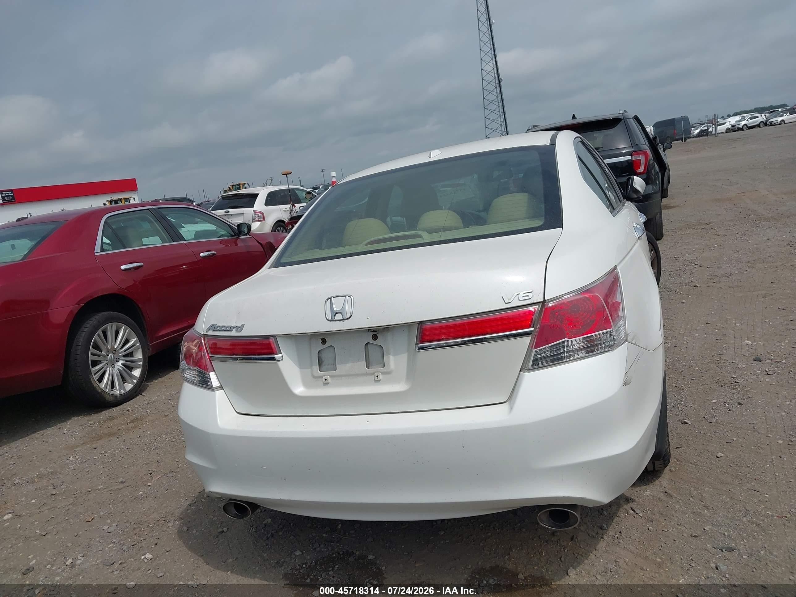 2011 Honda Accord 3.5 Ex-l White vin: 1HGCP3F87BA031607