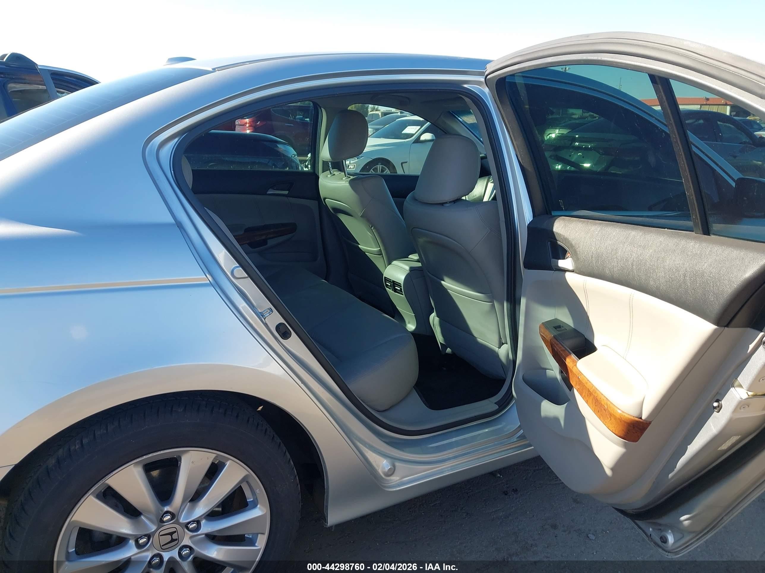 2012 Honda Accord Sdn 3.5 Ex-l/ex-l Silver vin: 1HGCP3F87CA017241