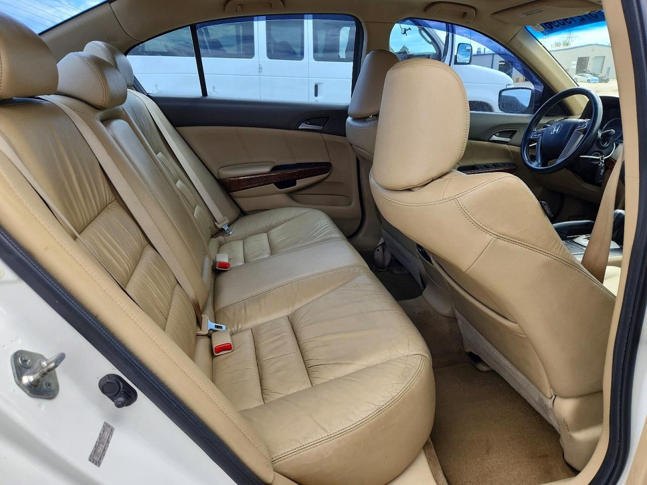 2010 Honda Accord Exl Белый vin: 1HGCP3F88AA005337