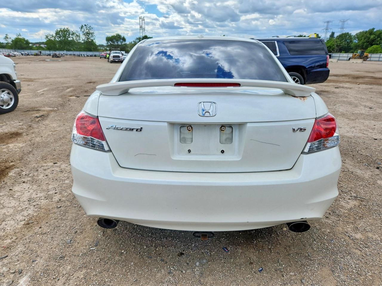 2010 Honda Accord Exl Белый vin: 1HGCP3F88AA005337