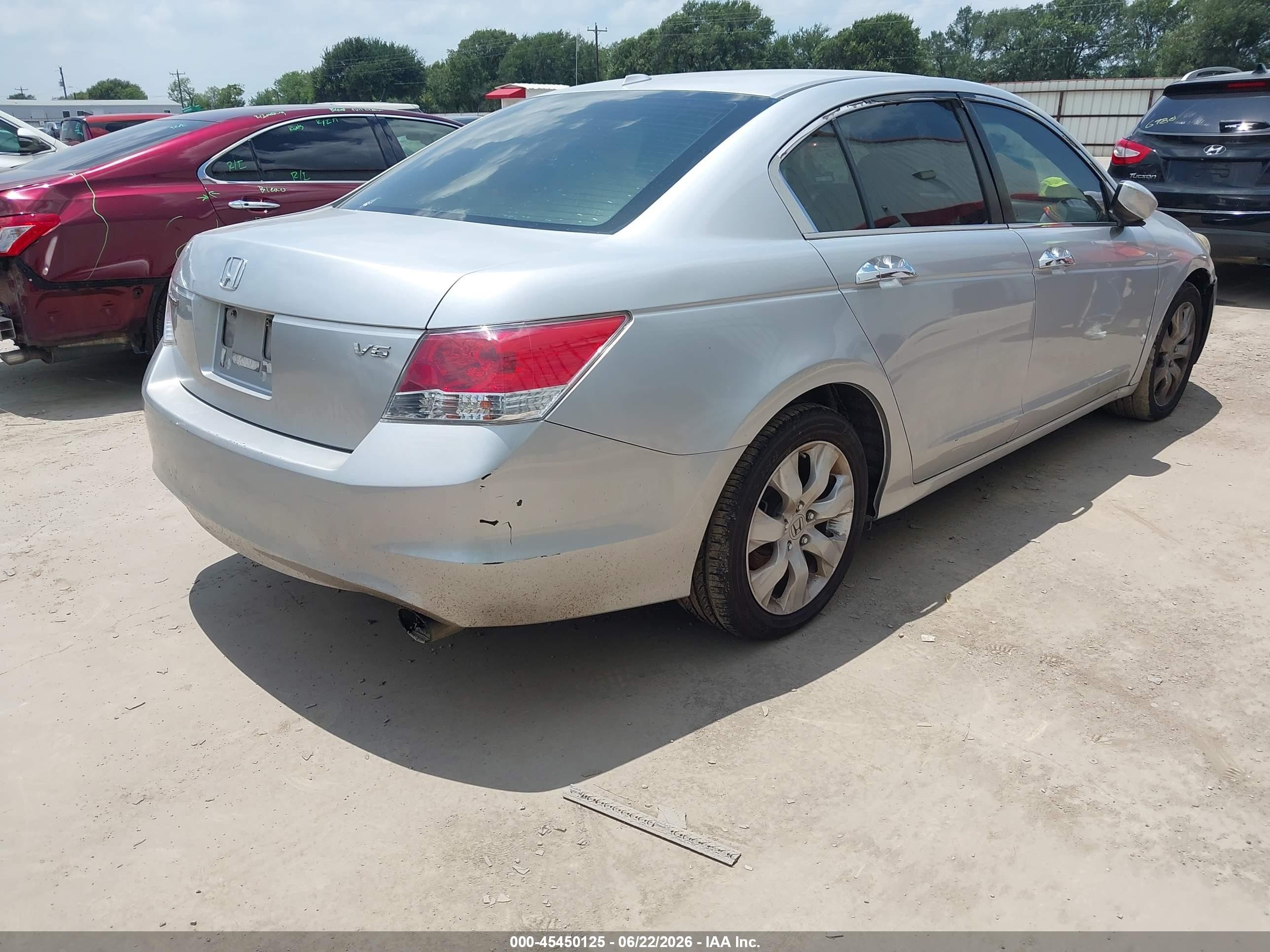 2010 Honda Accord 3.5 Ex-l Silver vin: 1HGCP3F88AA010022
