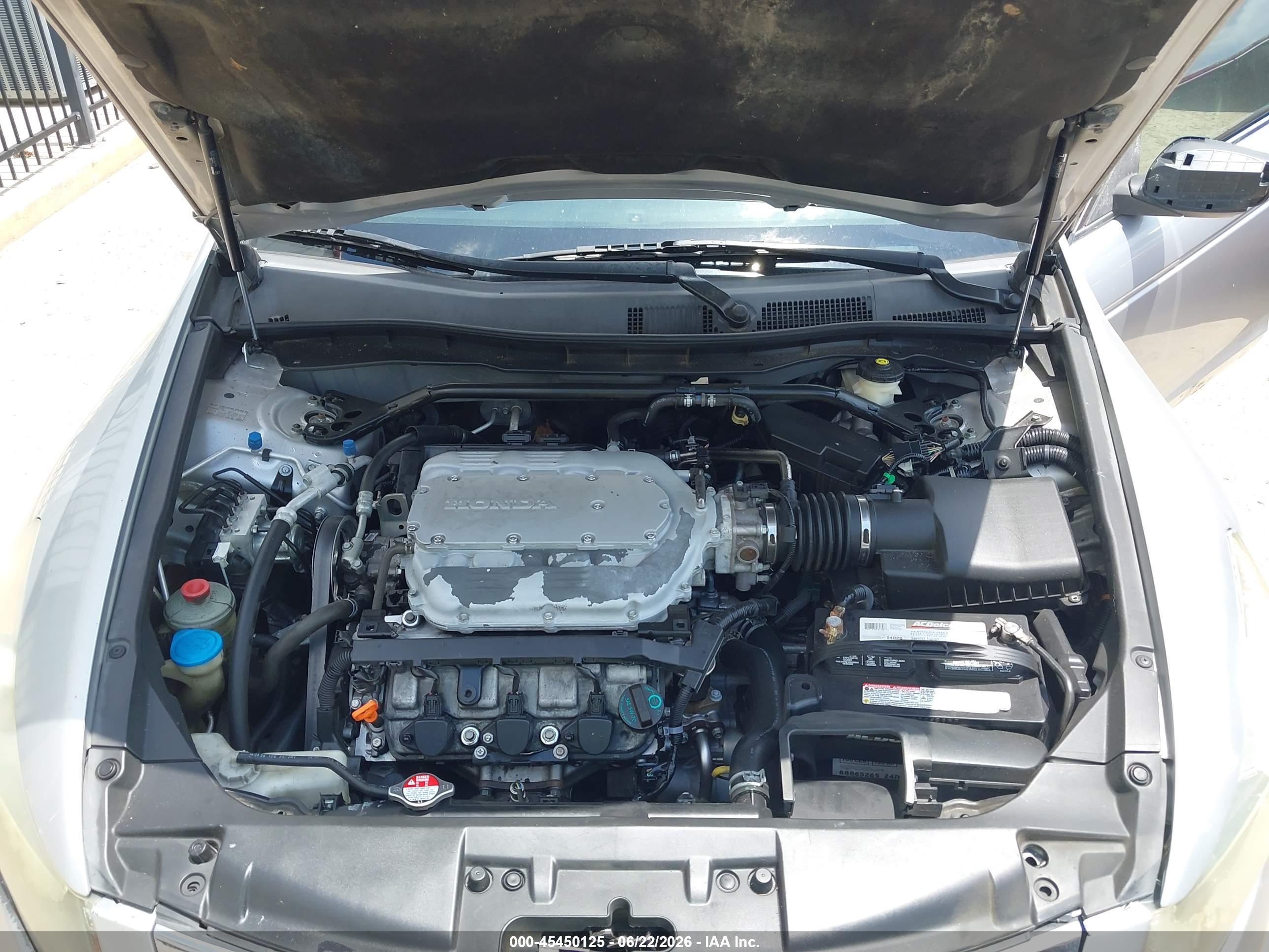 2010 Honda Accord 3.5 Ex-l Silver vin: 1HGCP3F88AA010022