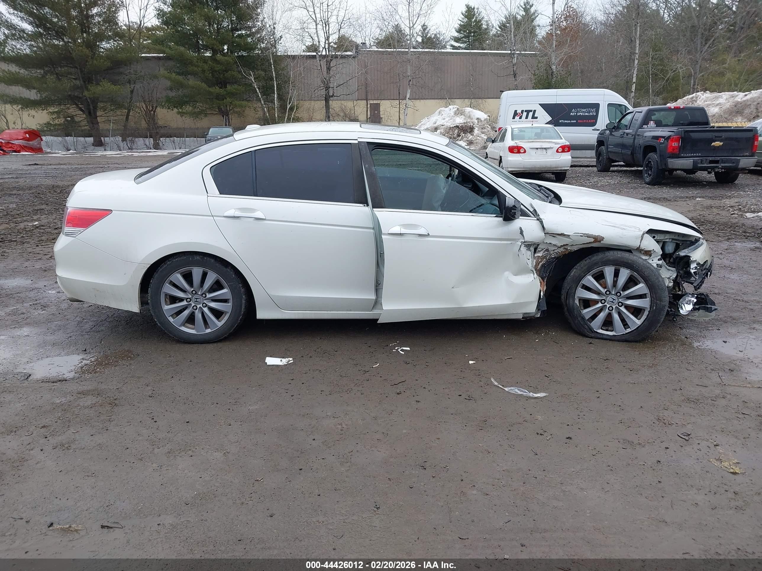 2011 Honda Accord 3.5 Ex-l White vin: 1HGCP3F88BA003525
