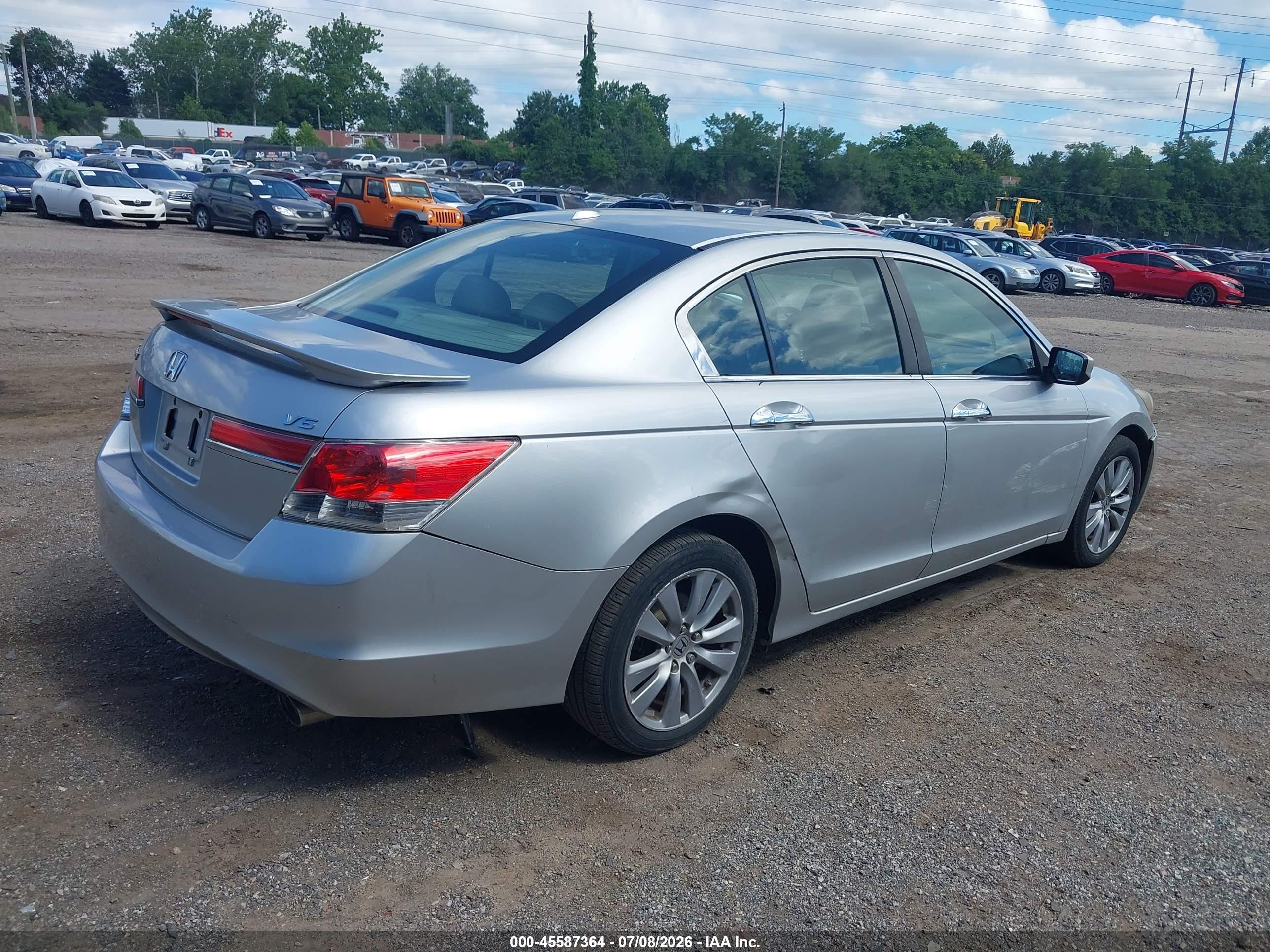2011 Honda Accord 3.5 Ex-l Silver vin: 1HGCP3F88BA005288