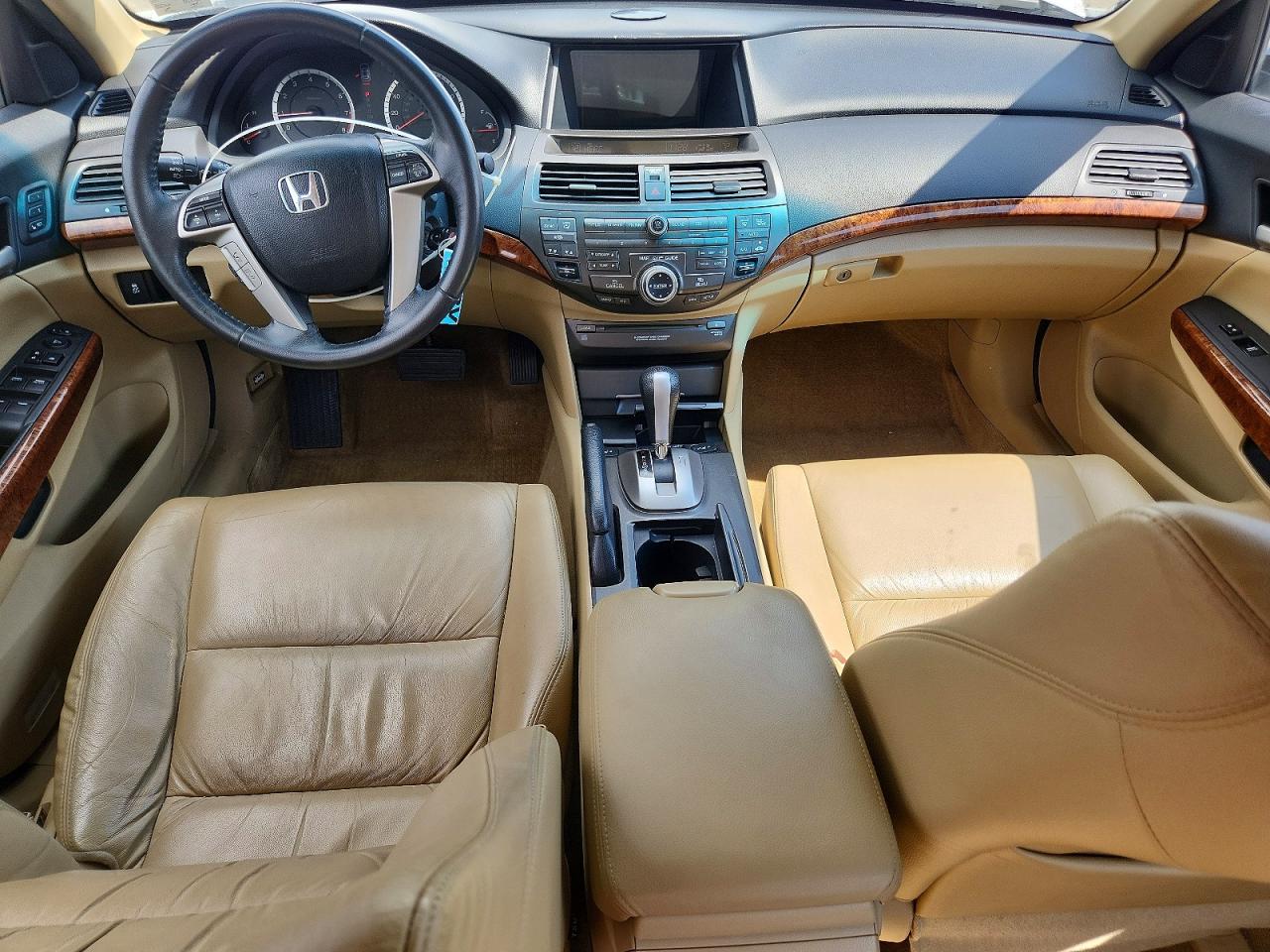 2012 Honda Accord Exl White vin: 1HGCP3F88CA007205
