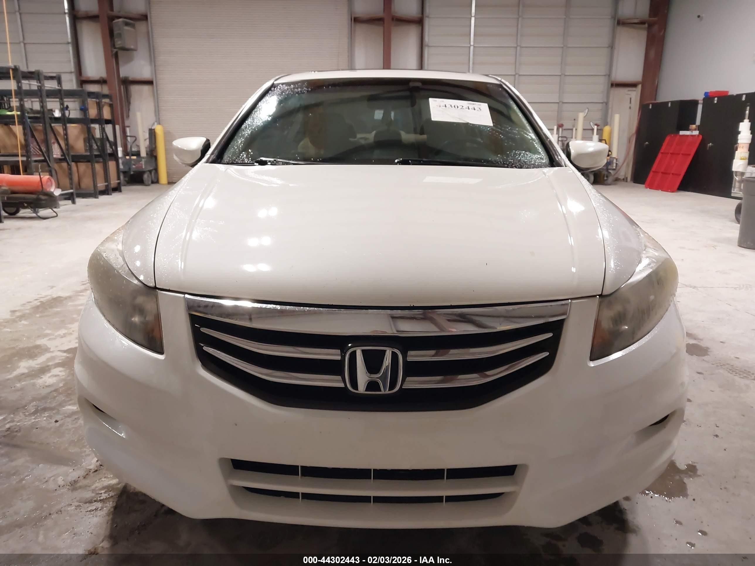 2012 Honda Accord Sdn 3.5 Ex-l/ex-l White vin: 1HGCP3F88CA032718