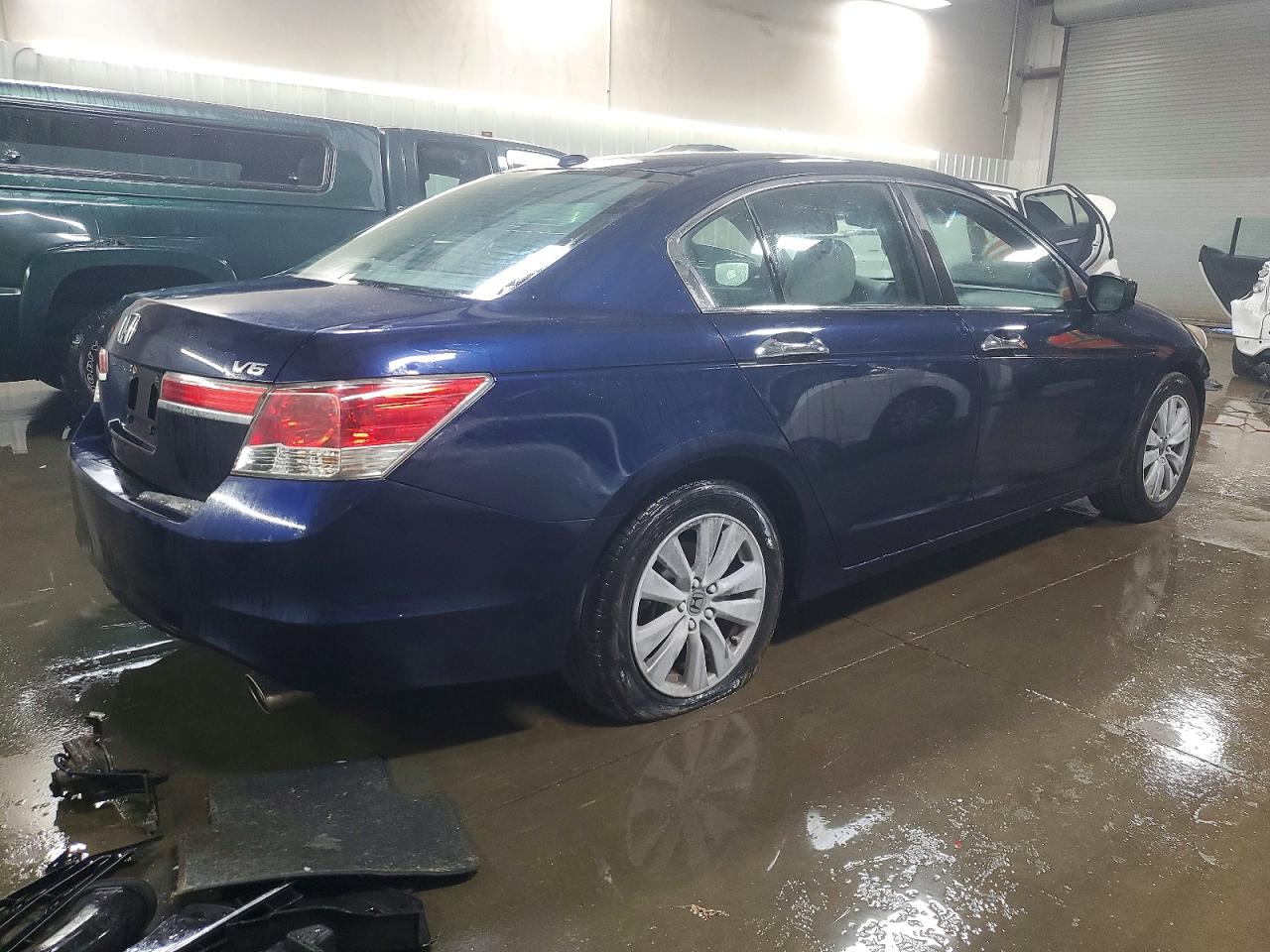 2012 Honda Accord Exl Blue vin: 1HGCP3F88CA034131