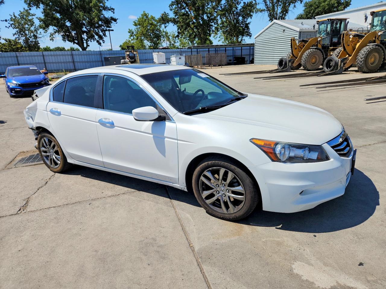 2012 Honda Accord Exl White vin: 1HGCP3F88CA041323