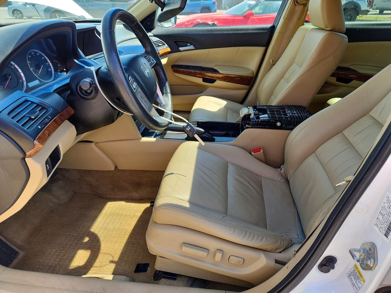 2012 Honda Accord Exl White vin: 1HGCP3F88CA041323