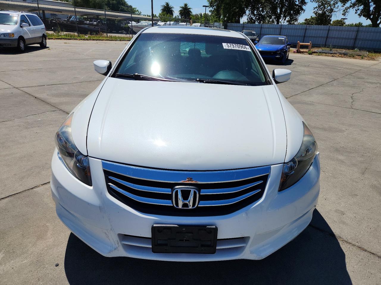 2012 Honda Accord Exl White vin: 1HGCP3F88CA041323