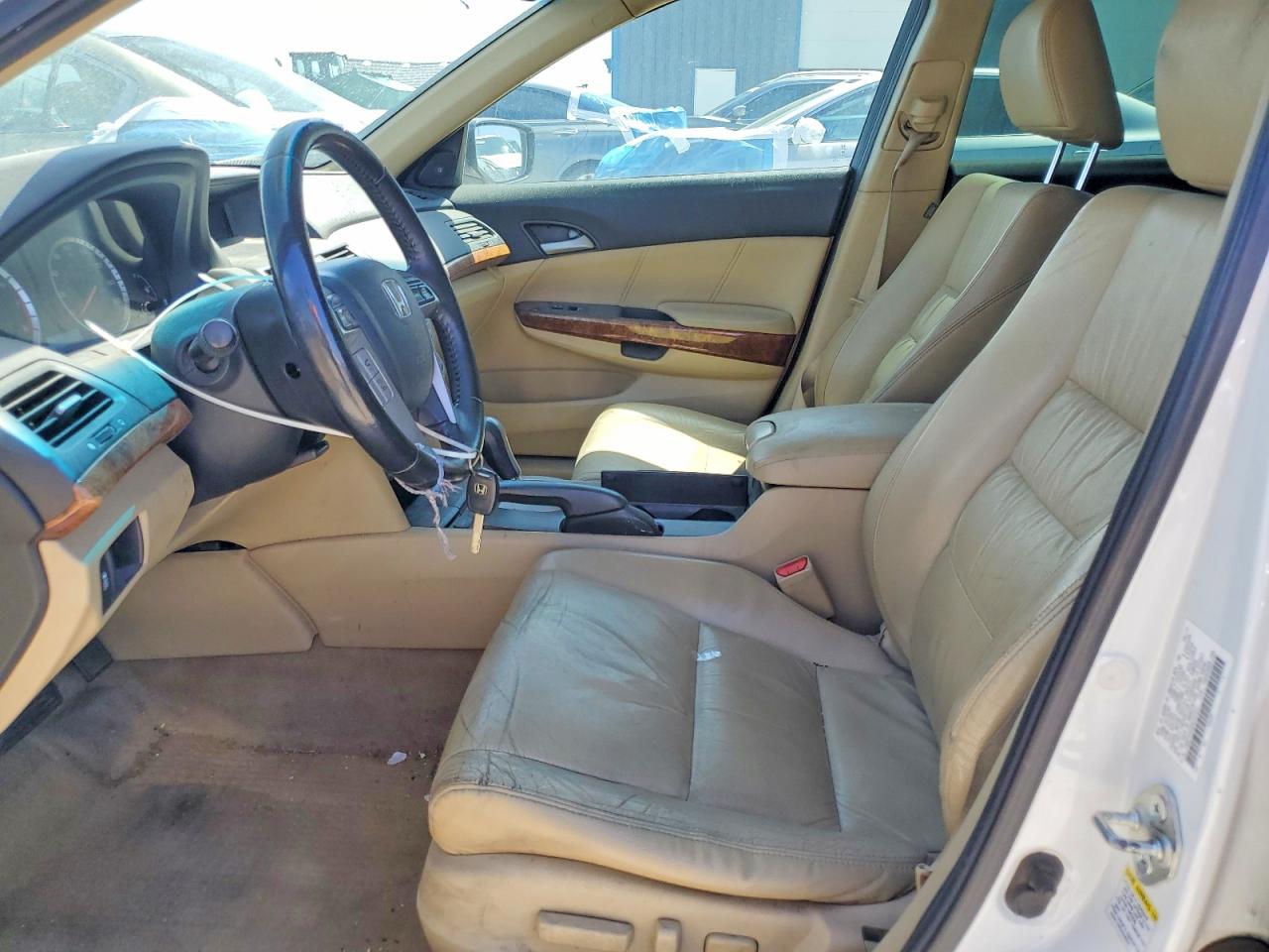 2011 Honda Accord Exl Белый vin: 1HGCP3F89BA003551