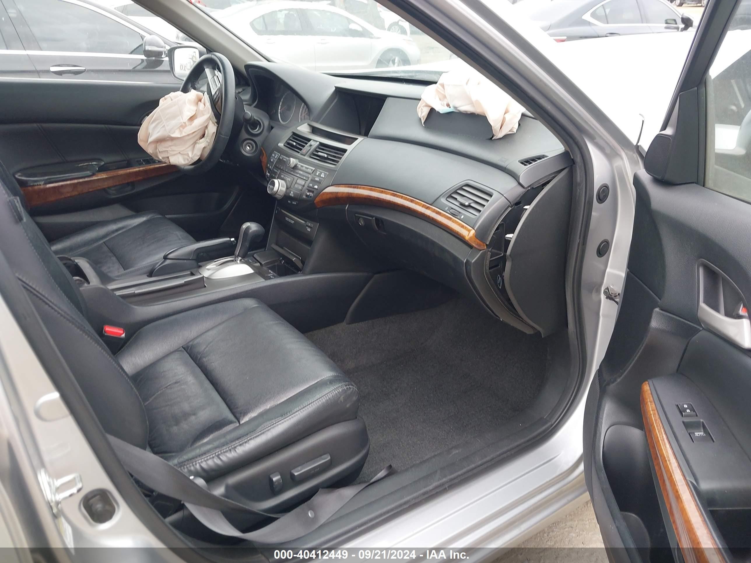 2011 Honda Accord 3.5 Ex-l Silver vin: 1HGCP3F89BA017823