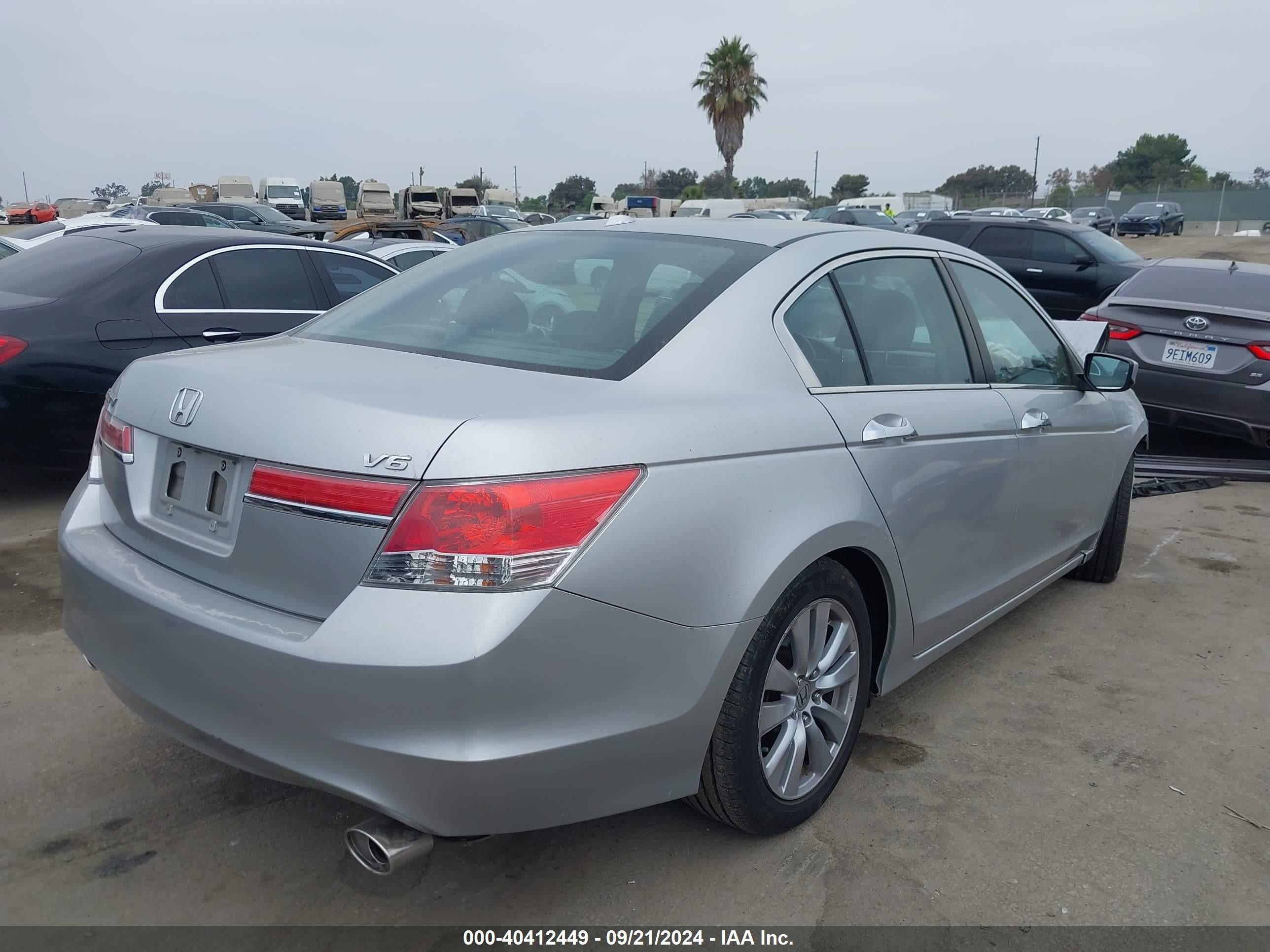 2011 Honda Accord 3.5 Ex-l Silver vin: 1HGCP3F89BA017823