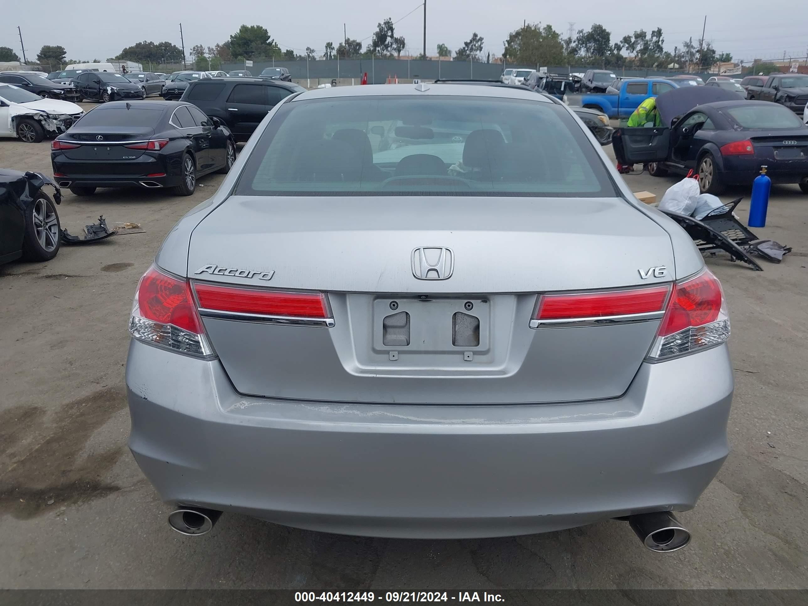 2011 Honda Accord 3.5 Ex-l Silver vin: 1HGCP3F89BA017823