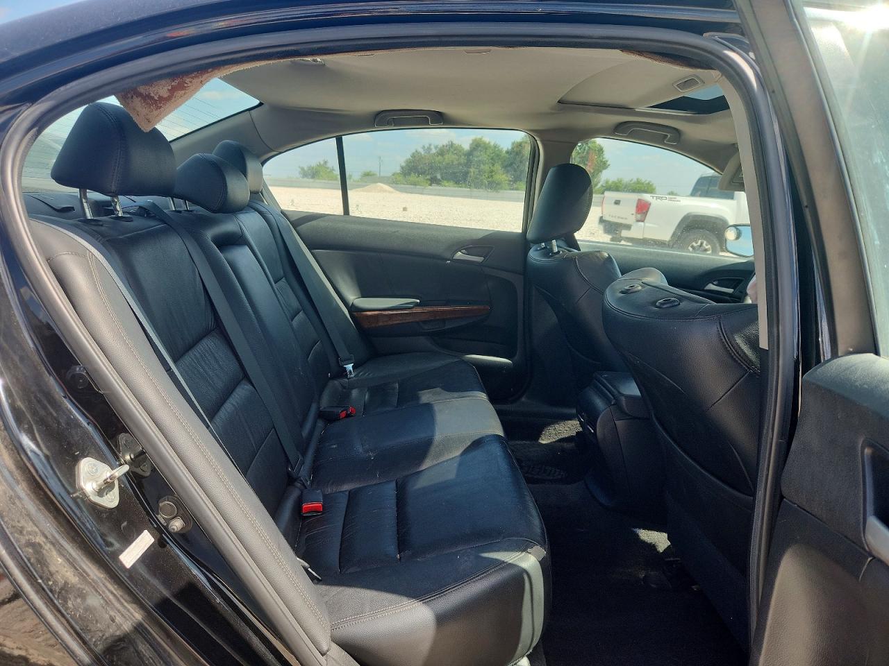 2011 Honda Accord Exl Черный vin: 1HGCP3F89BA024707