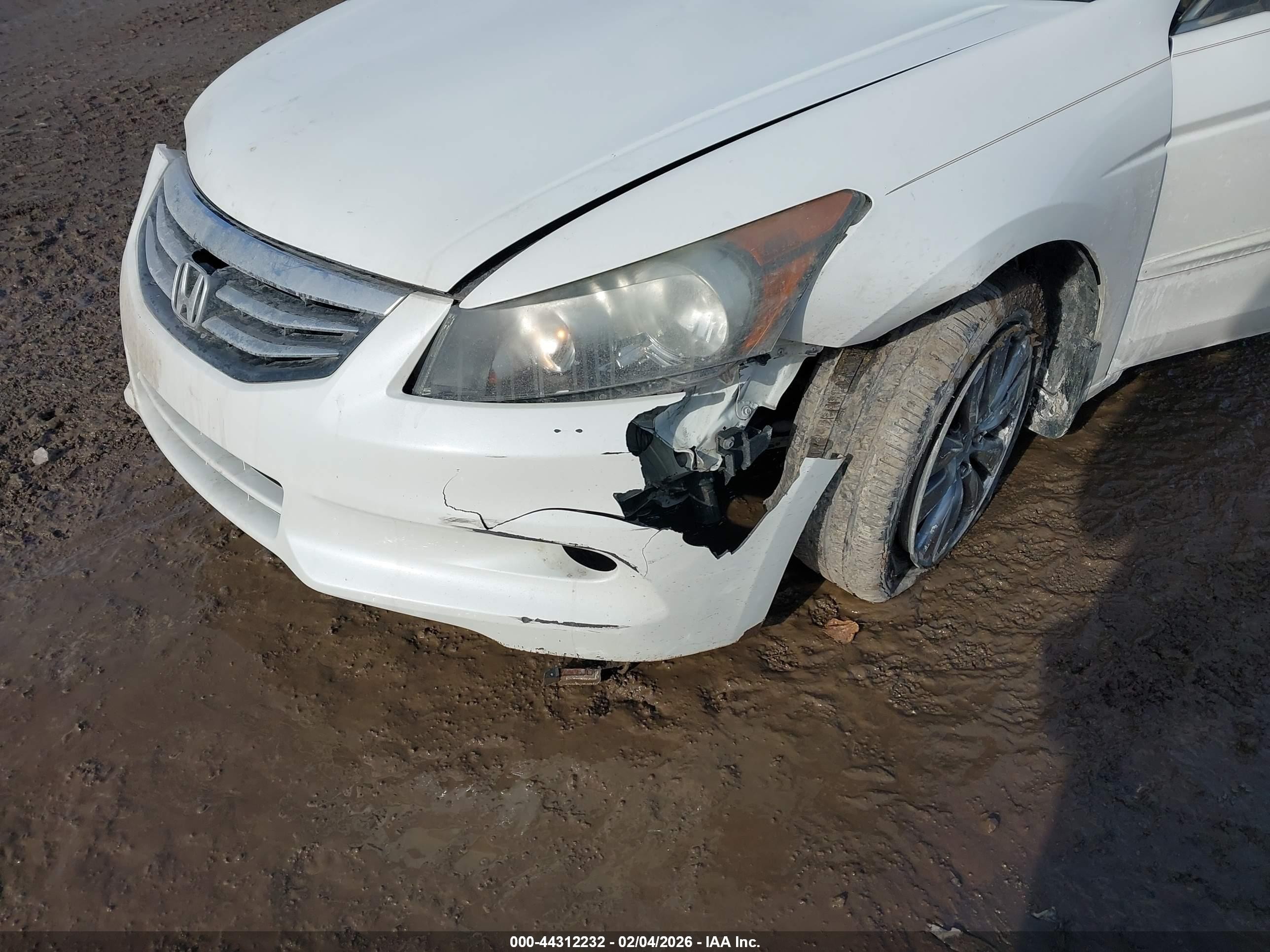 2012 Honda Accord Sdn 3.5 Ex-l/ex-l White vin: 1HGCP3F89CA008797