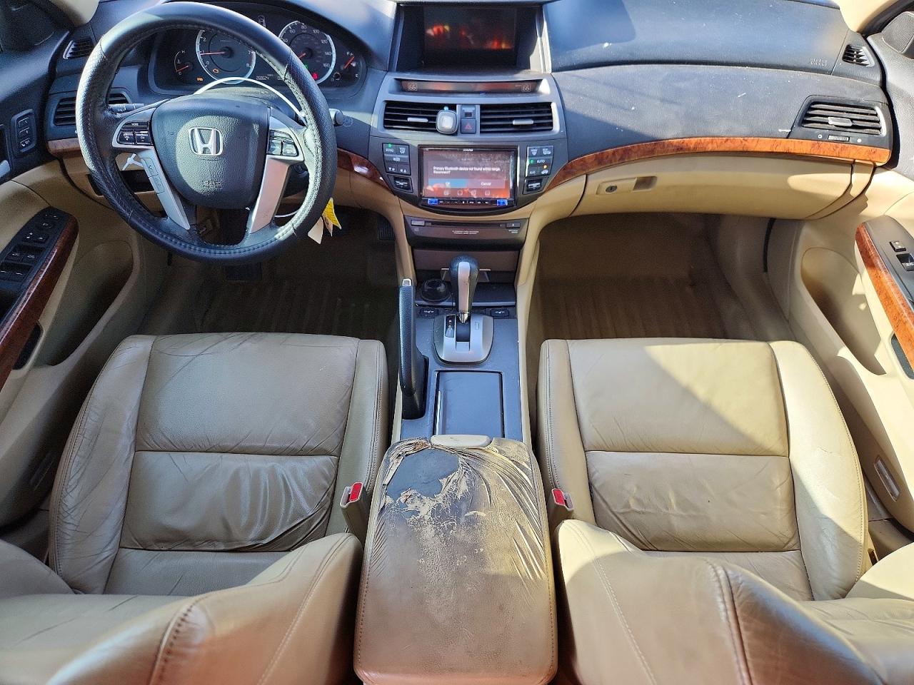 2012 Honda Accord Exl White vin: 1HGCP3F89CA028659