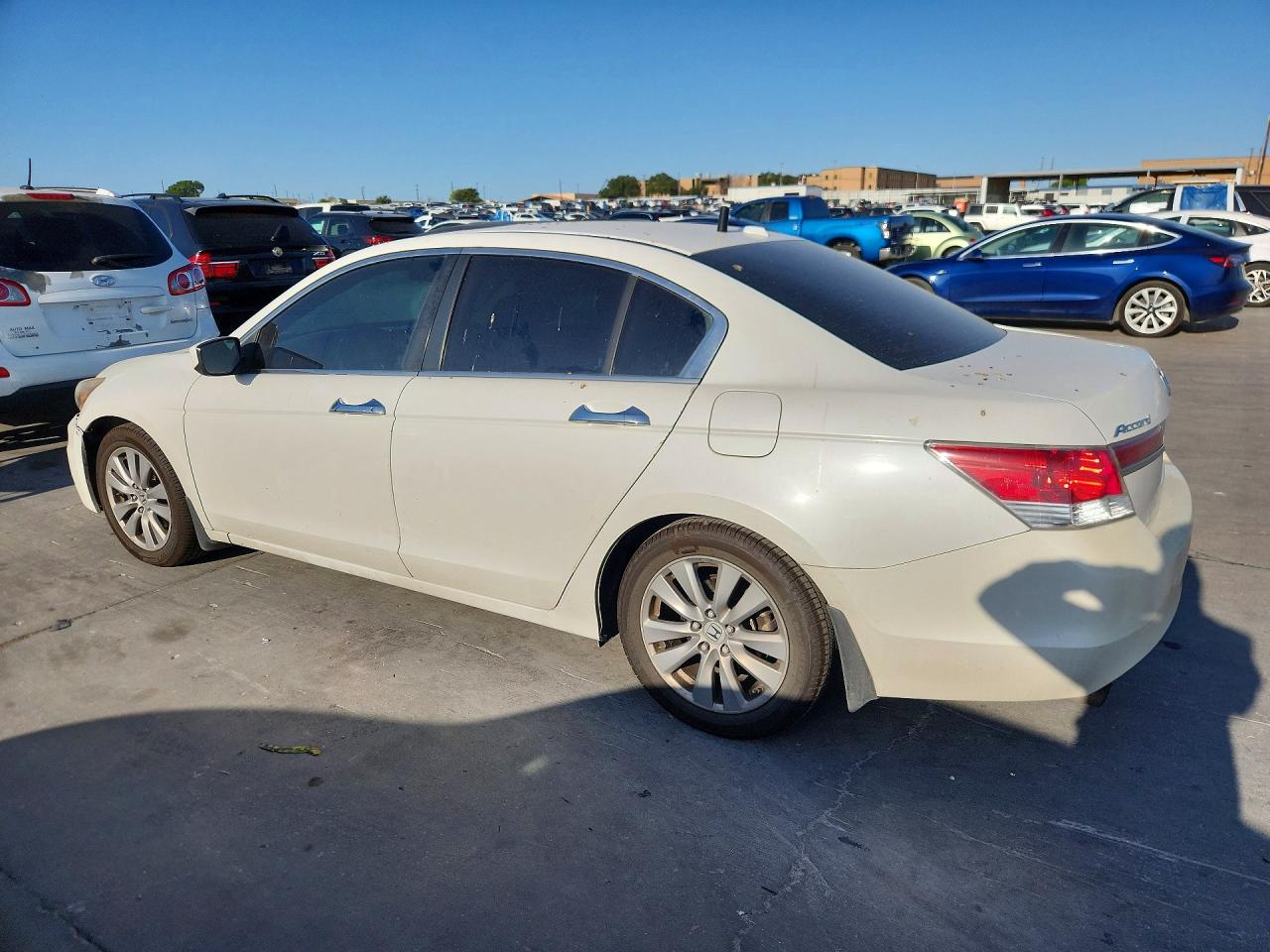 2012 Honda Accord Exl White vin: 1HGCP3F89CA028659
