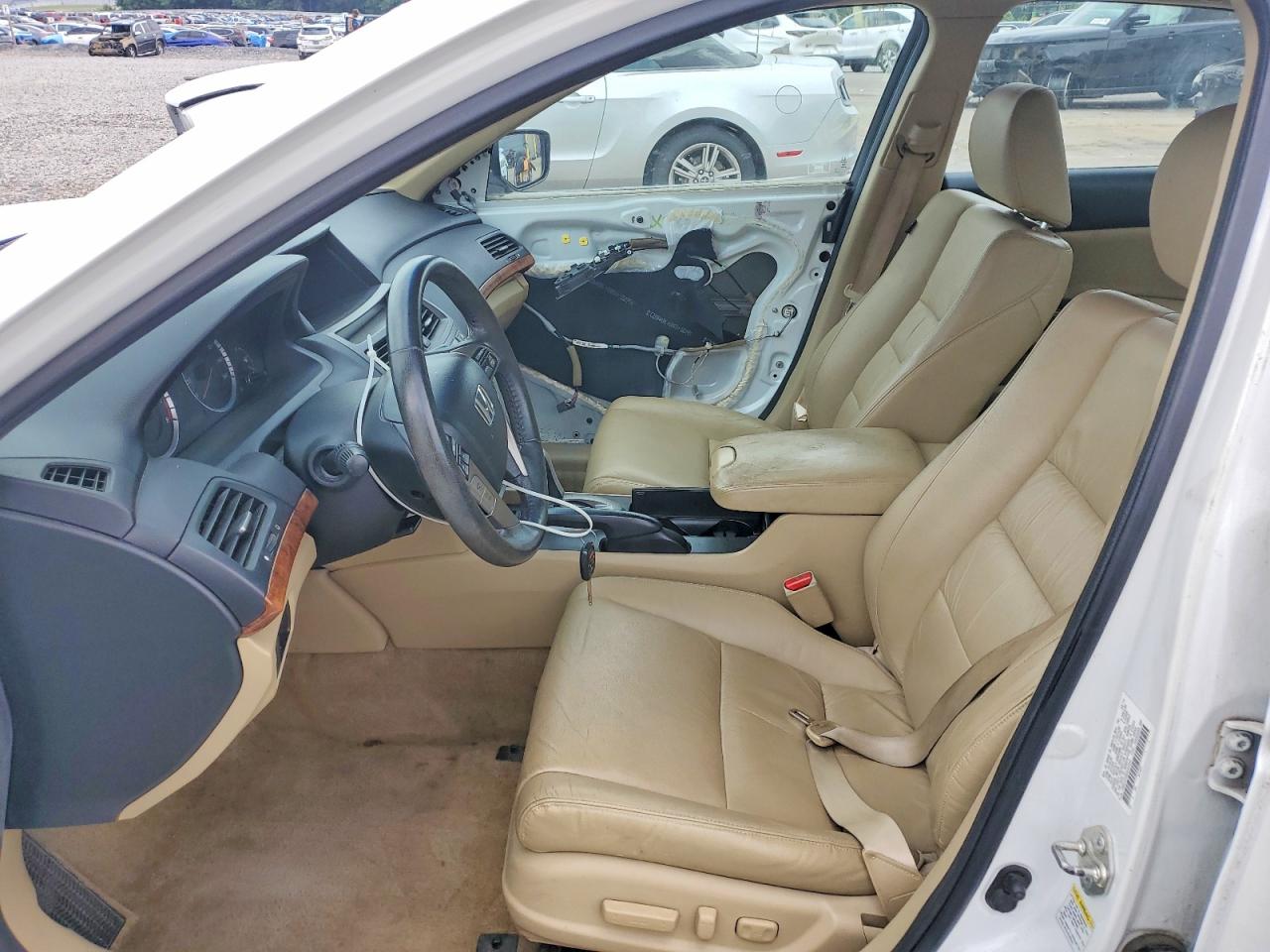 2012 Honda Accord Exl White vin: 1HGCP3F89CA035045