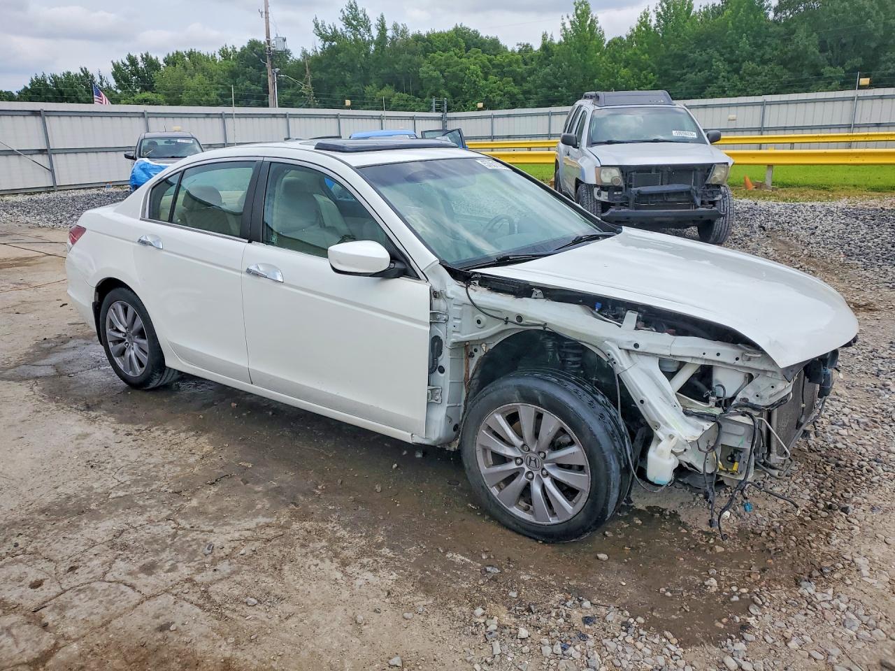 2012 Honda Accord Exl White vin: 1HGCP3F89CA035045