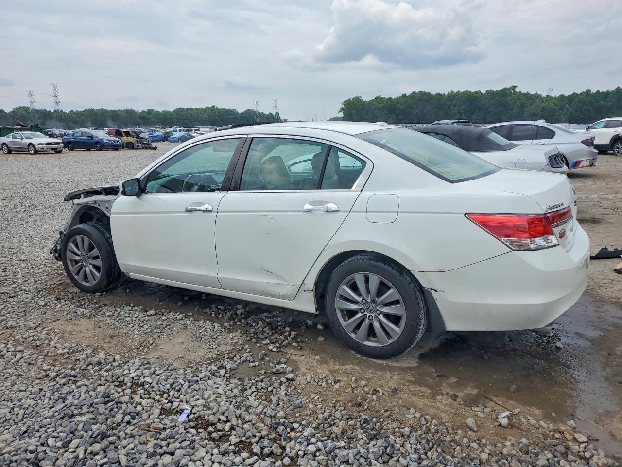 2012 Honda Accord Exl White vin: 1HGCP3F89CA035045
