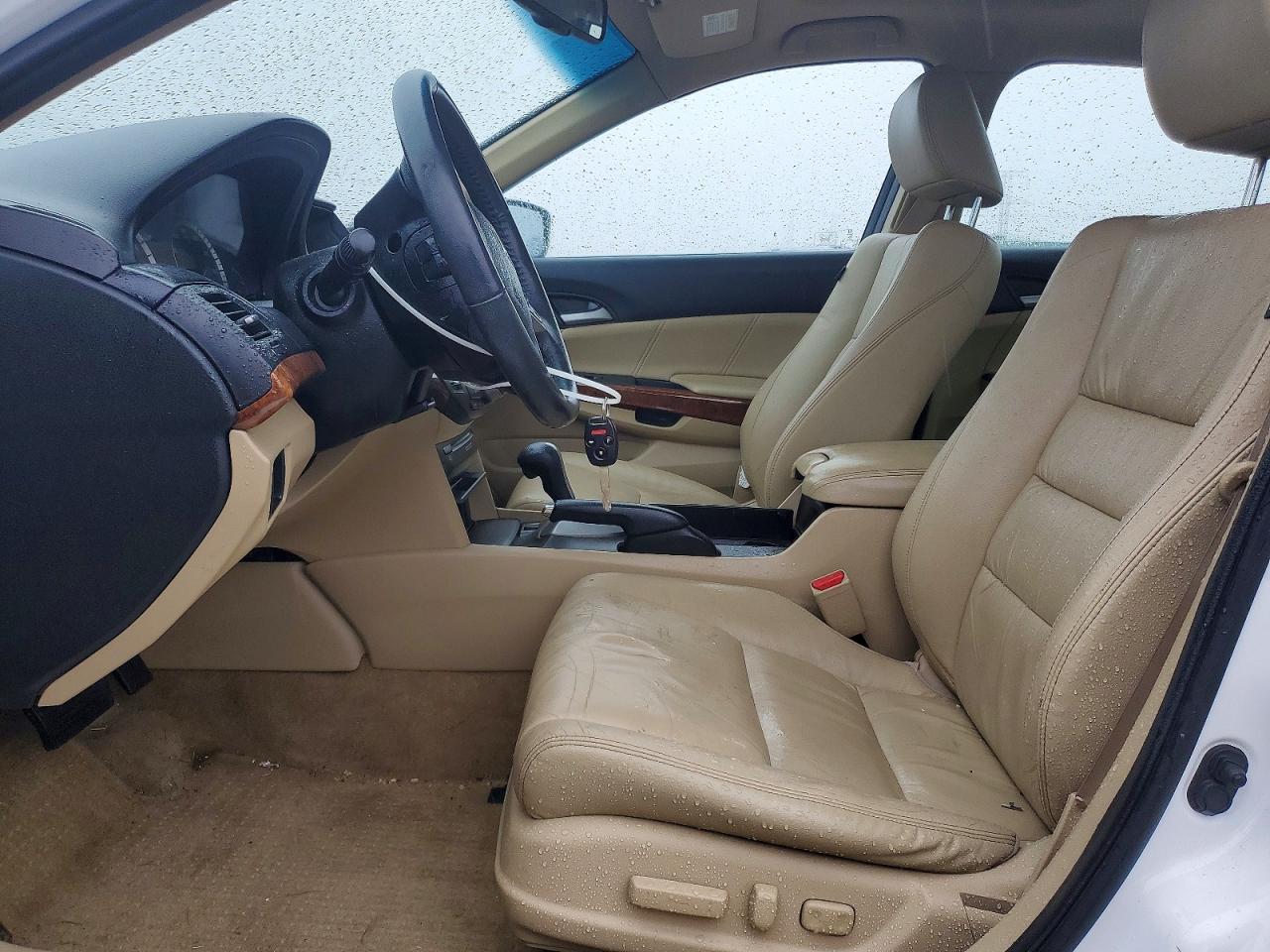 2012 Honda Accord Exl White vin: 1HGCP3F89CA042478