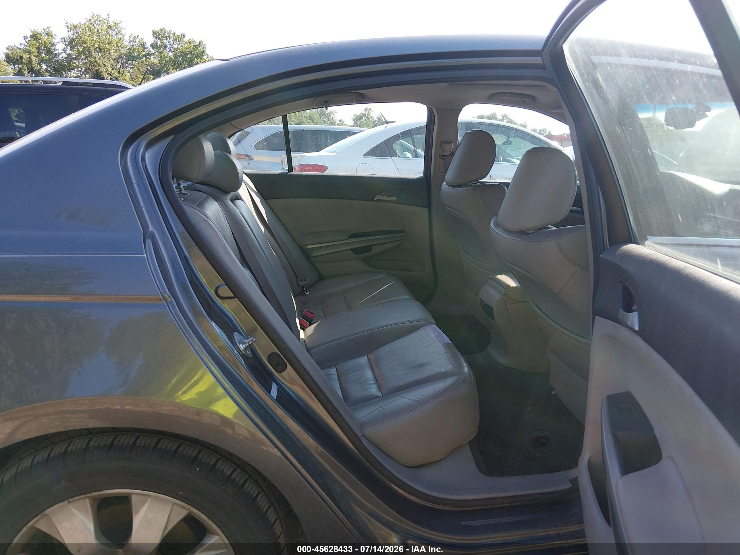 2010 Honda Accord 3.5 Ex-l Серый vin: 1HGCP3F8XAA016632