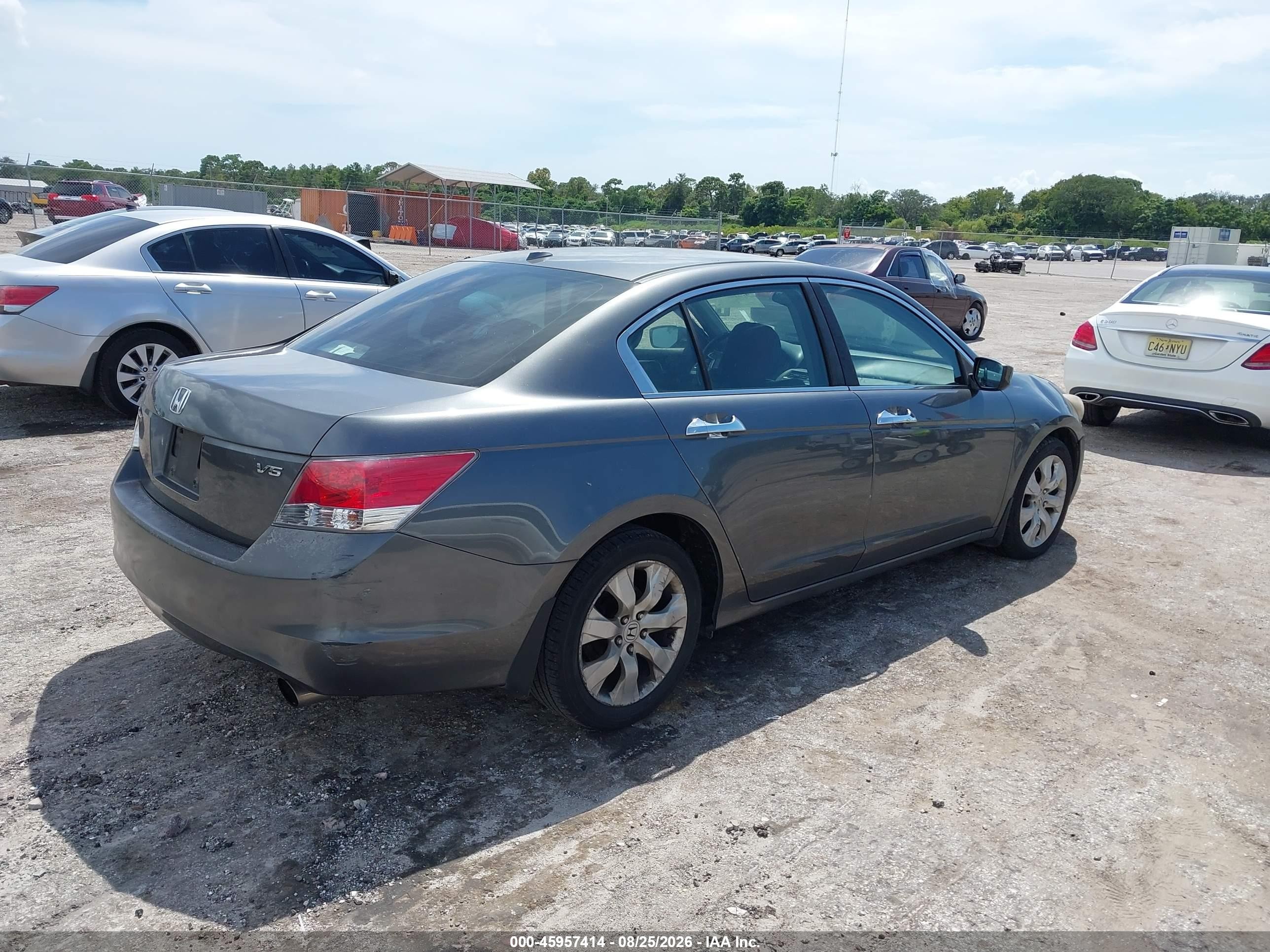 2010 Honda Accord 3.5 Ex-l Gray vin: 1HGCP3F8XAA017442