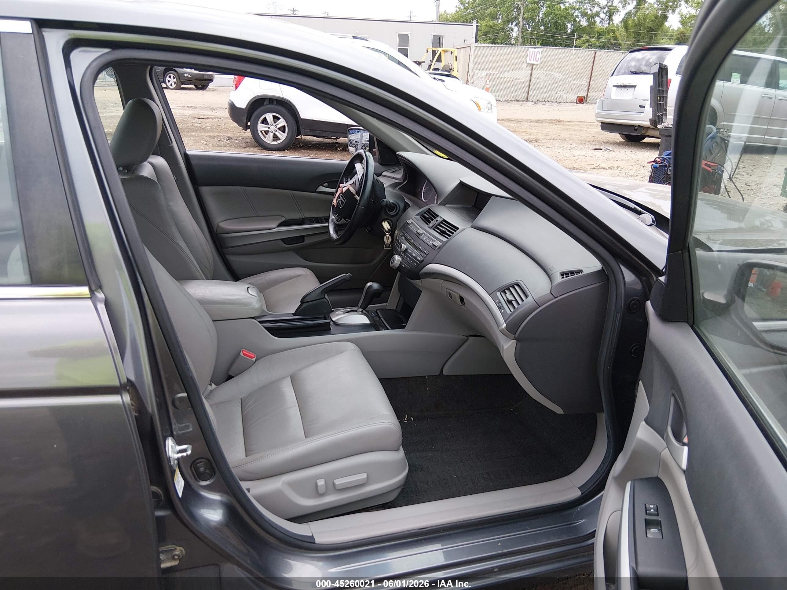 2010 Honda Accord 3.5 Ex-l Gray vin: 1HGCP3F8XAA028599