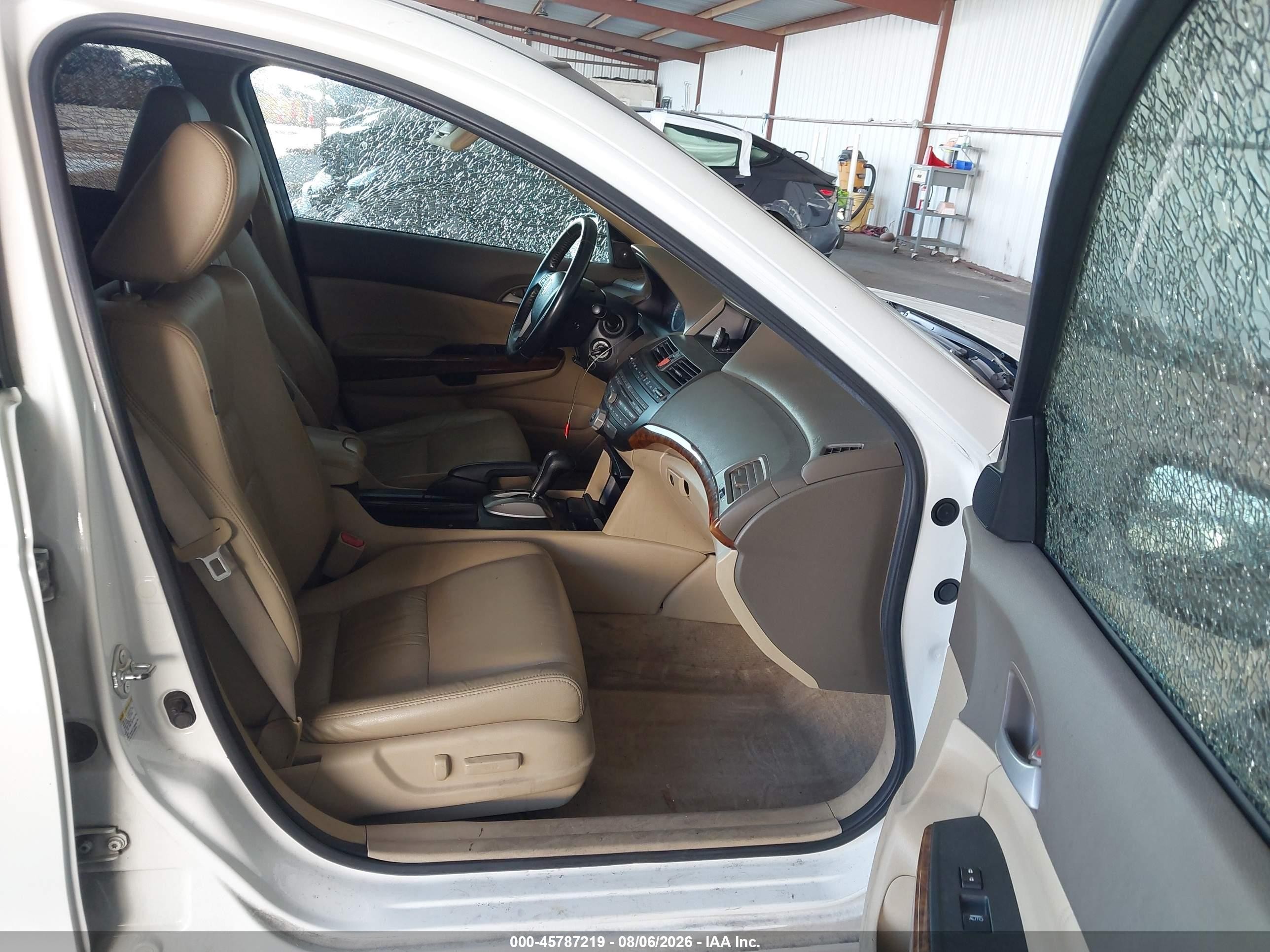 2010 Honda Accord 3.5 Ex-l Белый vin: 1HGCP3F8XAA029705